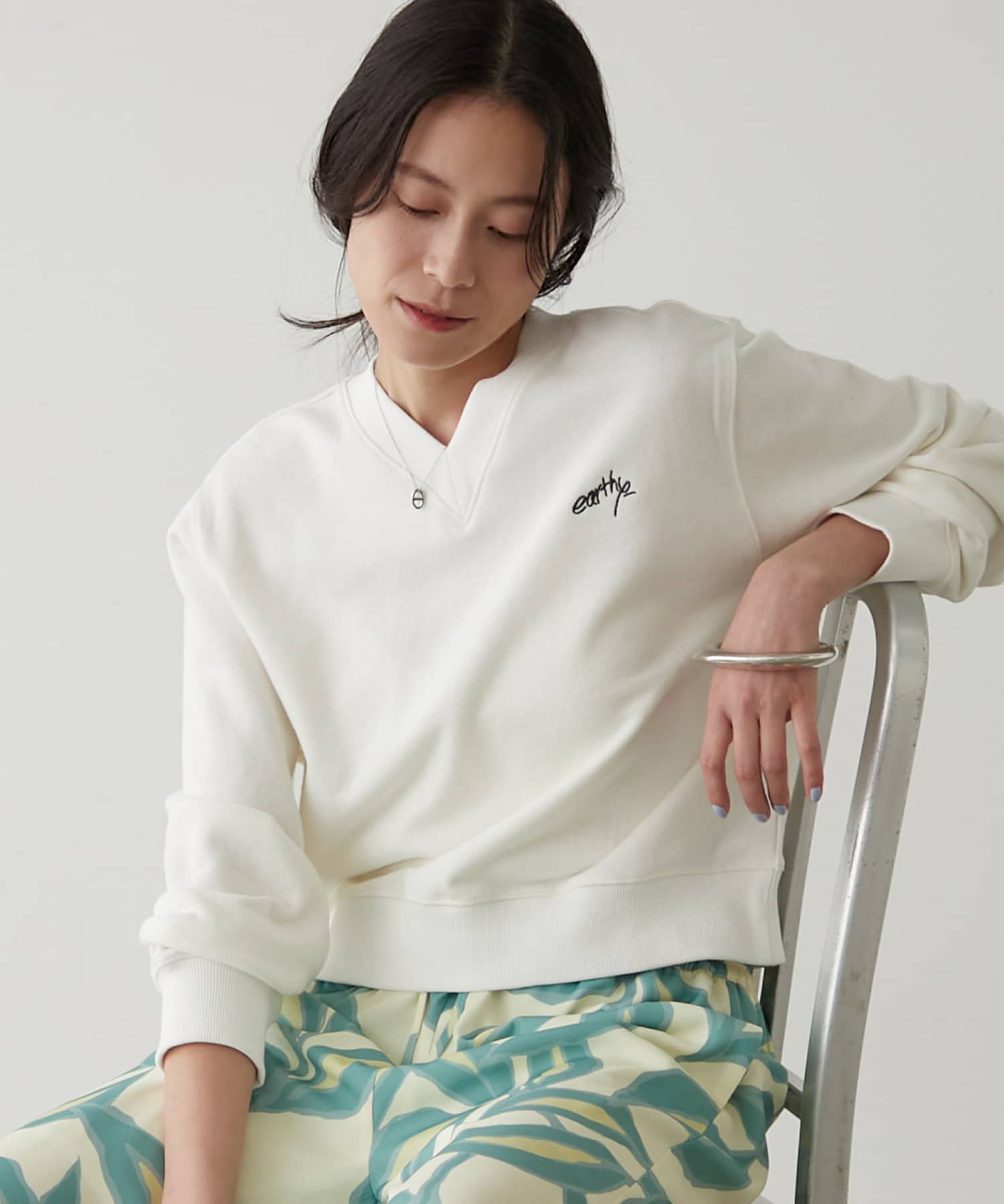 OUTLET(アウトレット) 【earthy_】オーガニックコットンVネックスウェット