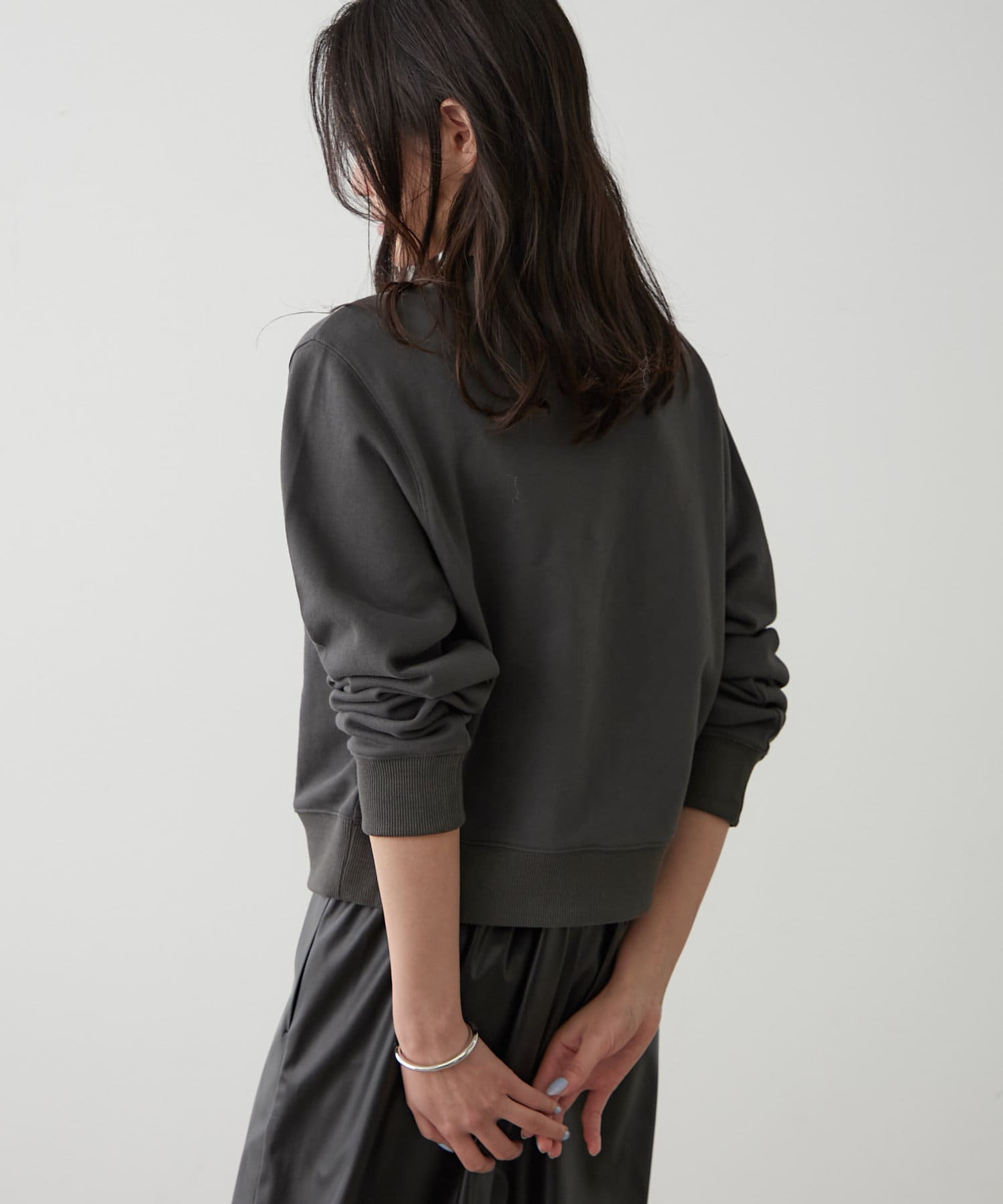 OUTLET(アウトレット) 【earthy_】オーガニックコットンVネックスウェット