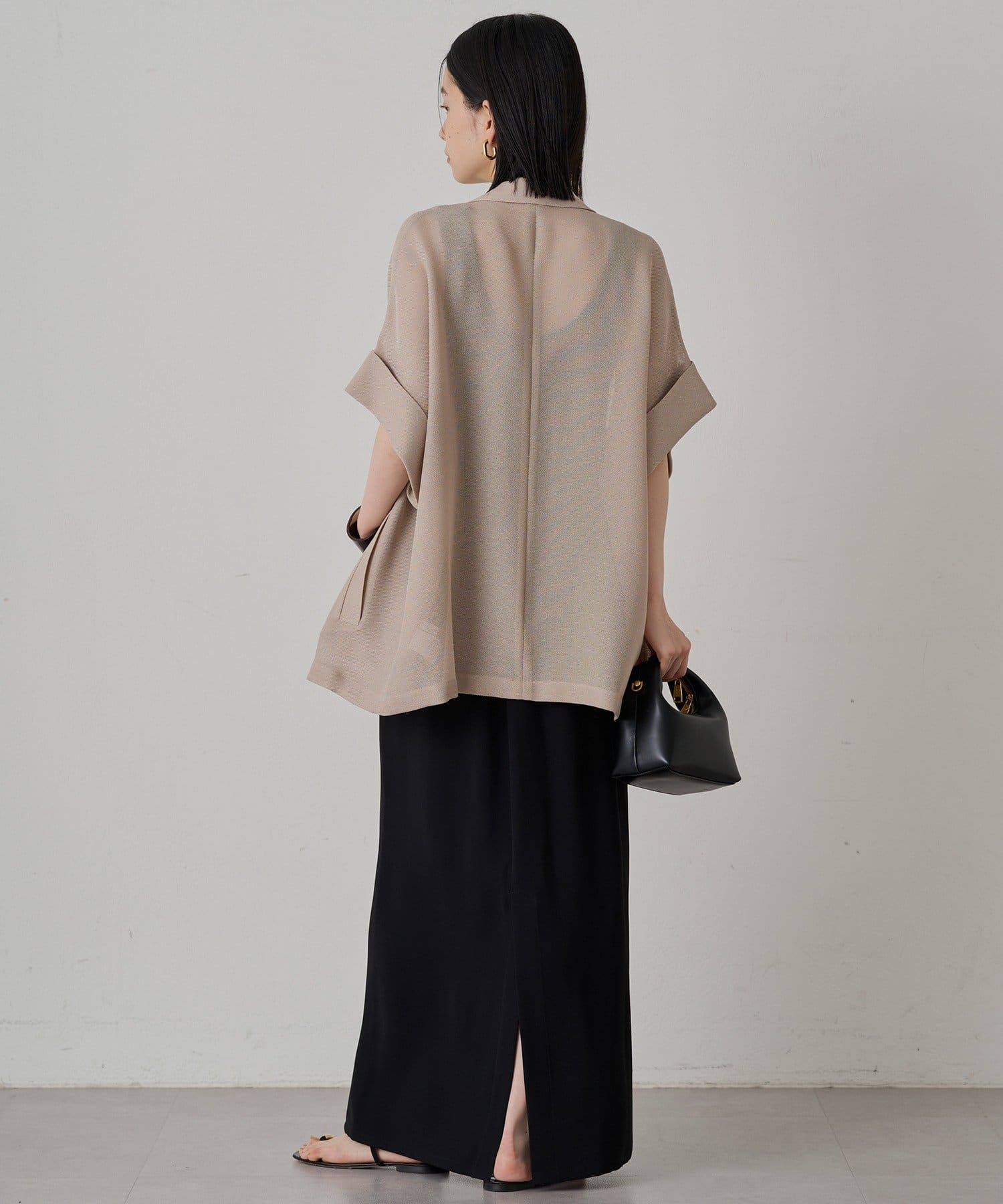 【新品】LOUNGEDRESS メッシュハーフスリーブジャケット ブラック Loungedress】メッシュハーフスリーブジャケット | OUTLET