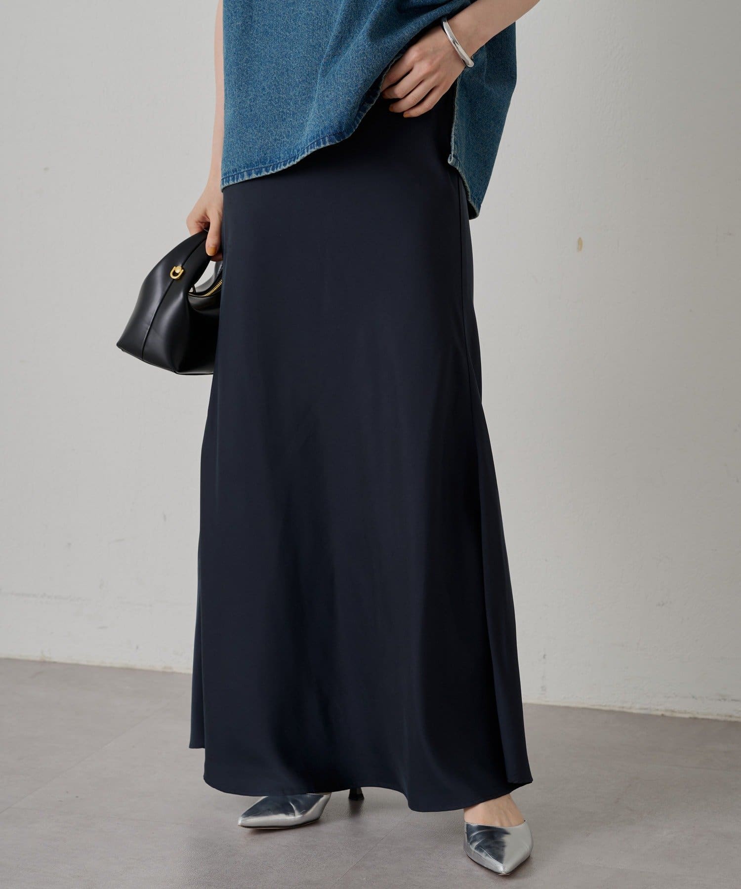 OUTLET(アウトレット) 【Loungedress】フィブリルナロースカート