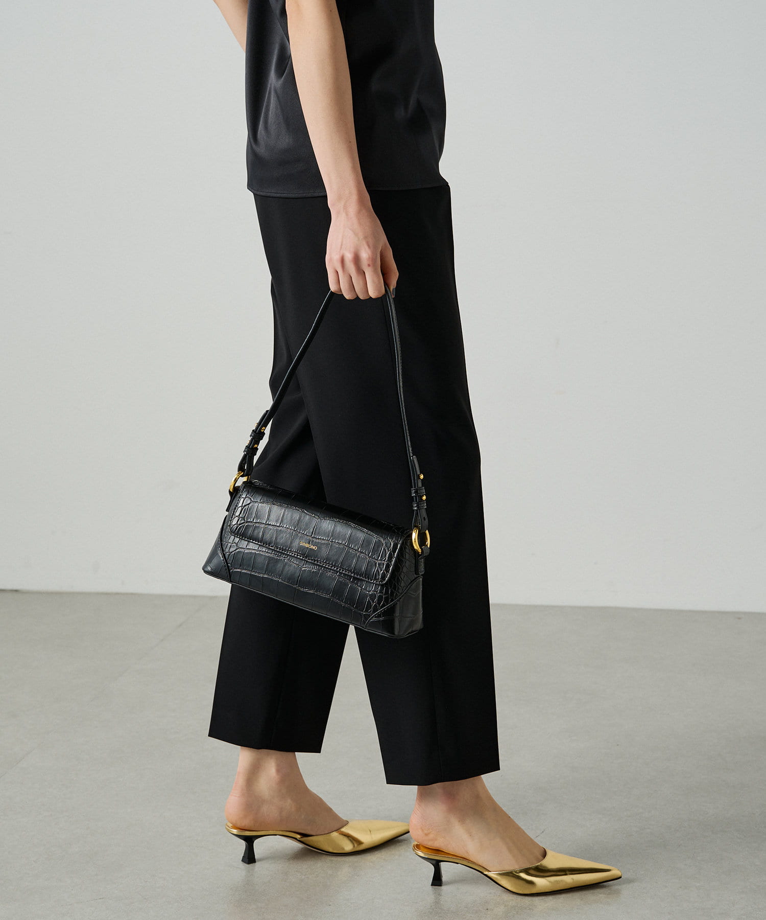 OUTLET(アウトレット) 【Loungedress】テーパードパンツ