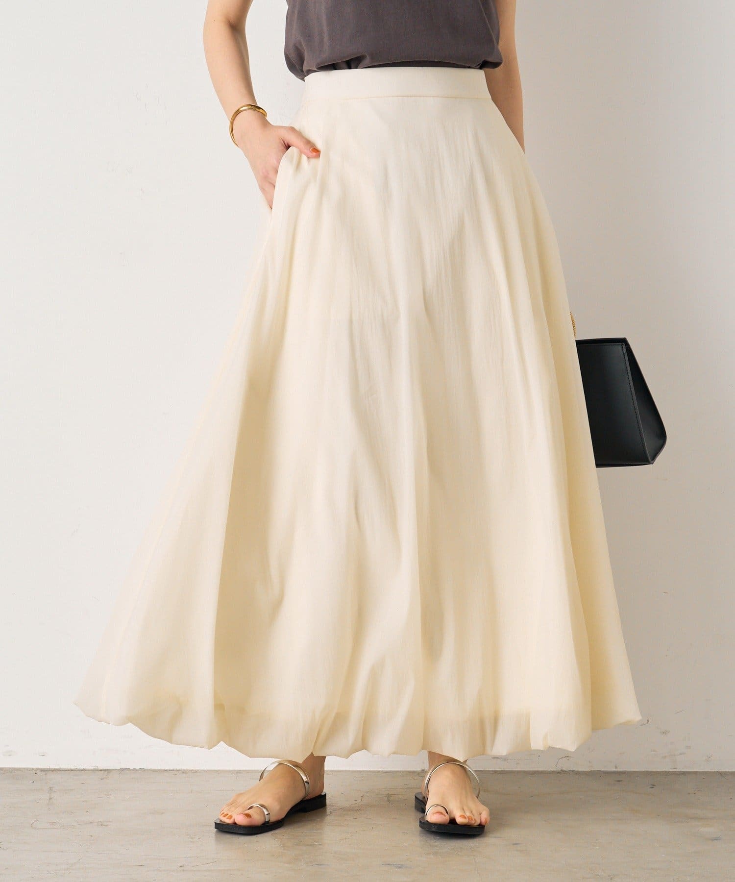 OUTLET(アウトレット) 【Loungedress】ライトタフタバルーンスカート