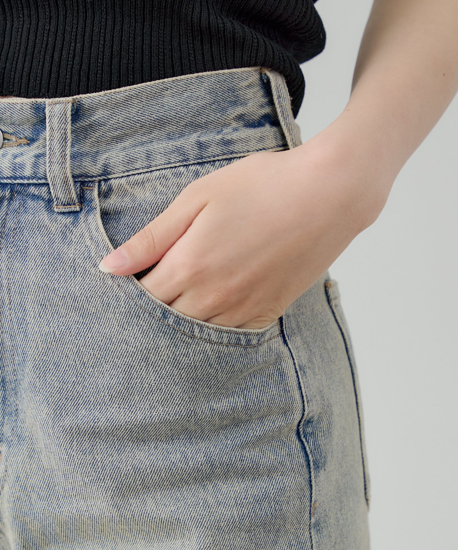 OUTLET(アウトレット) 【Chico】ポケット刺繍タイトフレアデニム