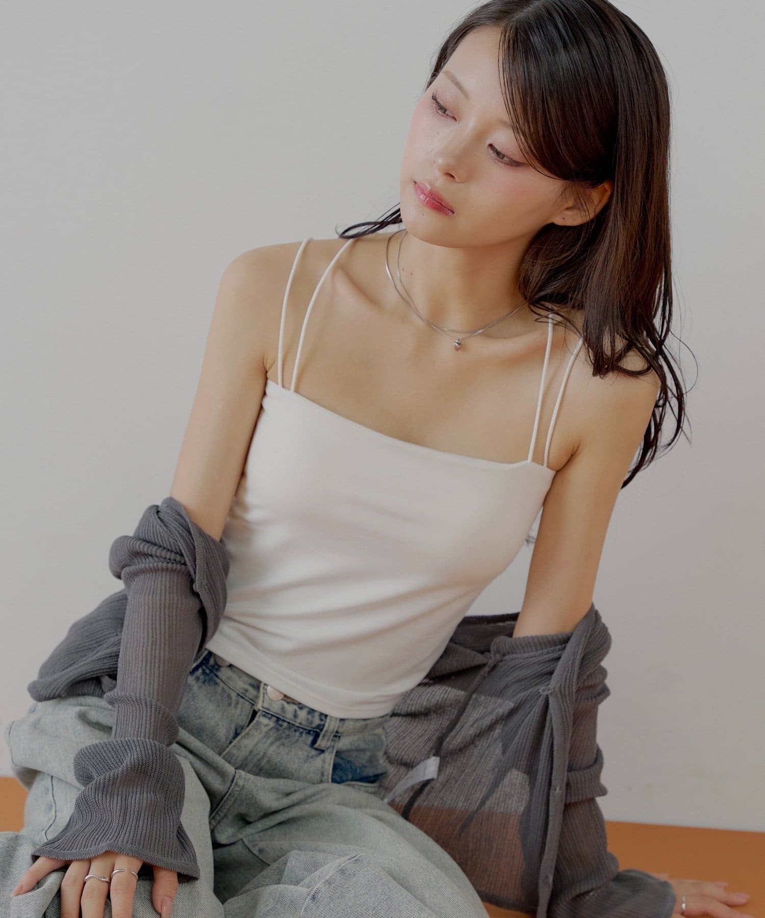 OUTLET(アウトレット) 【Chico】バッククロスパット付き短丈キャミ