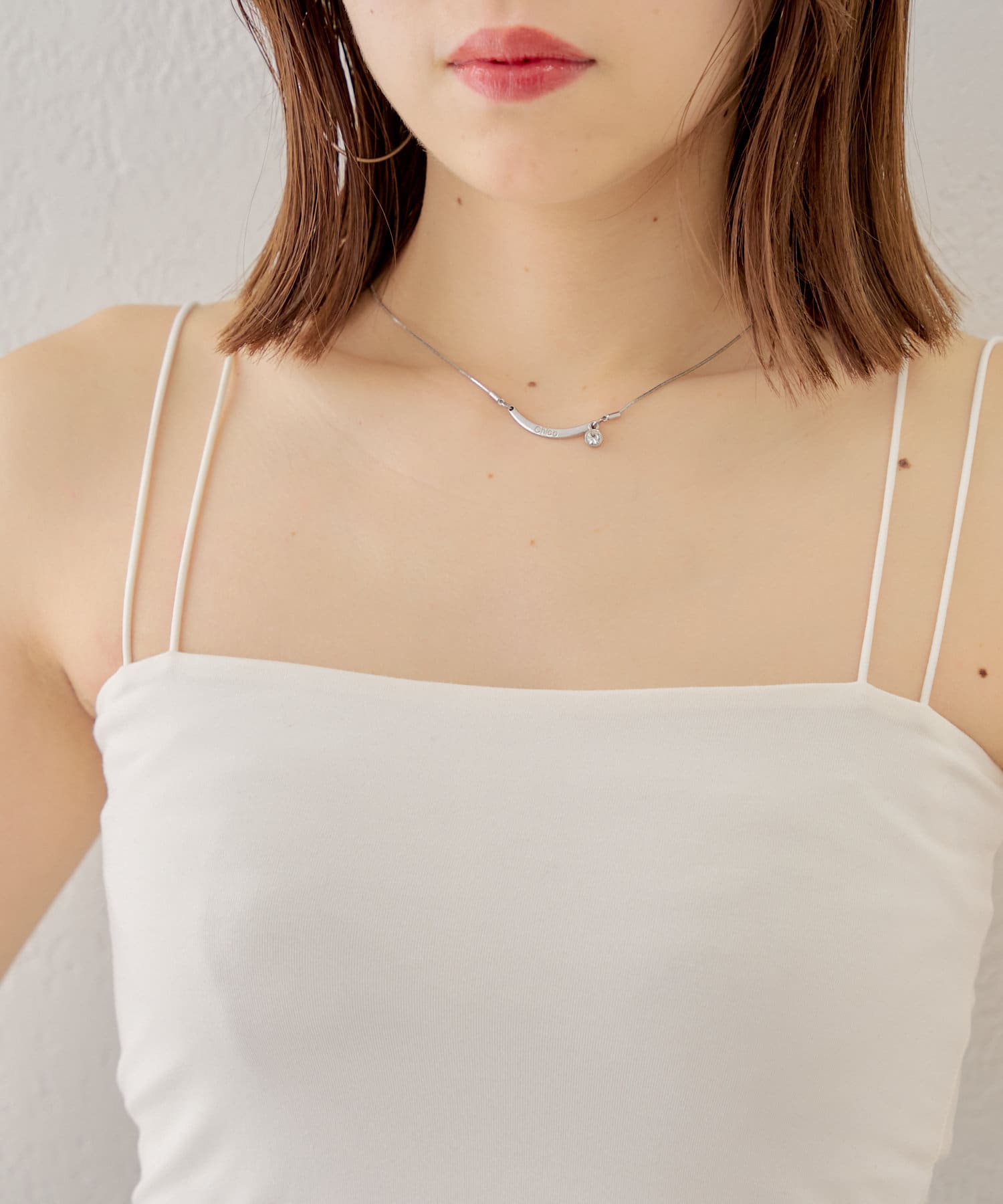 OUTLET(アウトレット) 【Chico】バッククロスパット付き短丈キャミ