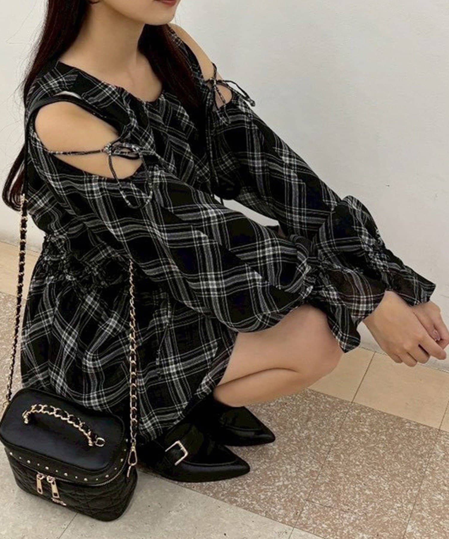 NICE CLAUP / OLIVE des OLIVE OUTLET(ナイスクラップ  / オリーブ デ オリーブ アウトレット) 【one after another】肩あきシャーリングチュニック