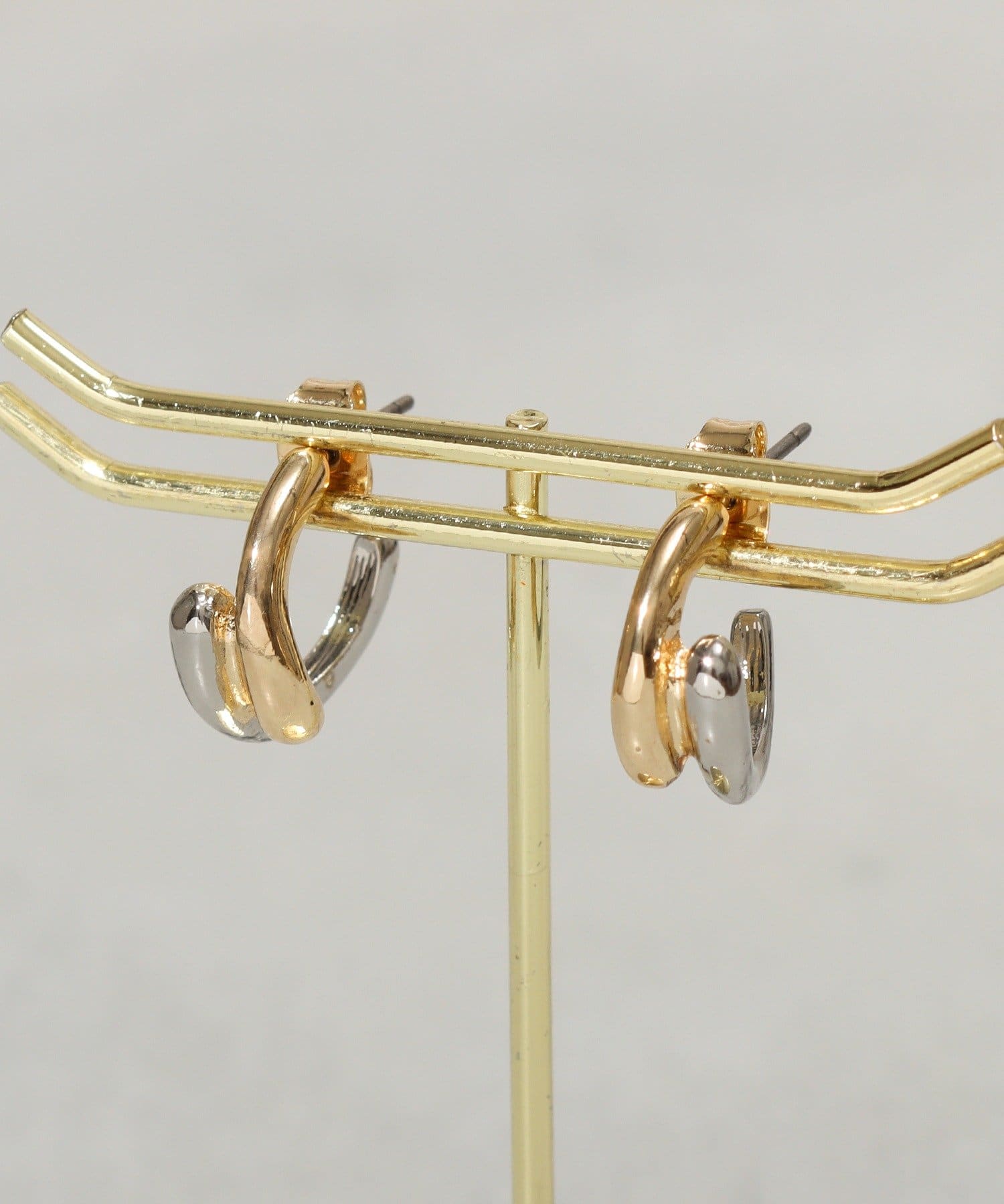 3COINS(スリーコインズ) ツートーンフープピアス