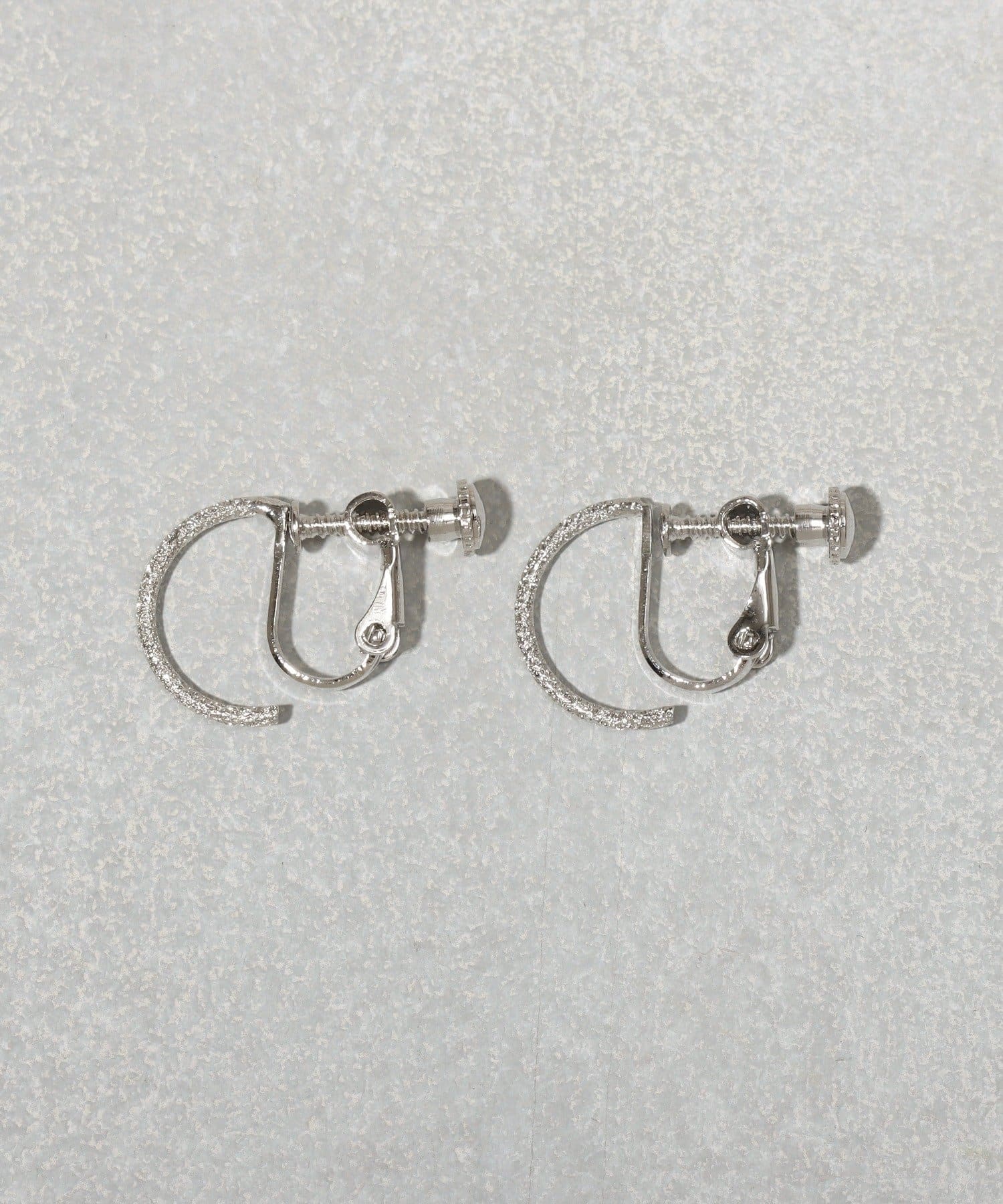 3COINS(スリーコインズ) カコウフープメタルイヤリング