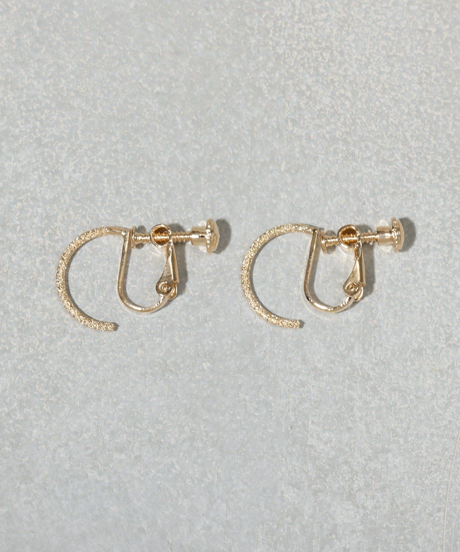 3COINS(スリーコインズ) カコウフープメタルイヤリング