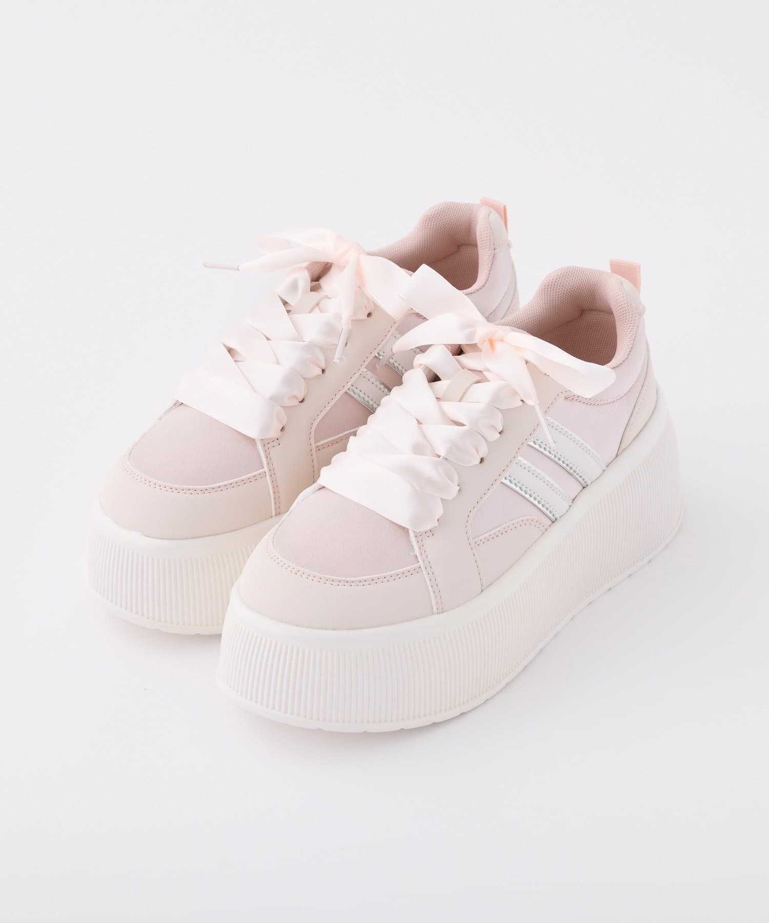 one after another NICE CLAUP(ワンアフターアナザー ナイスクラップ) リボンカスタムサテンスニーカー