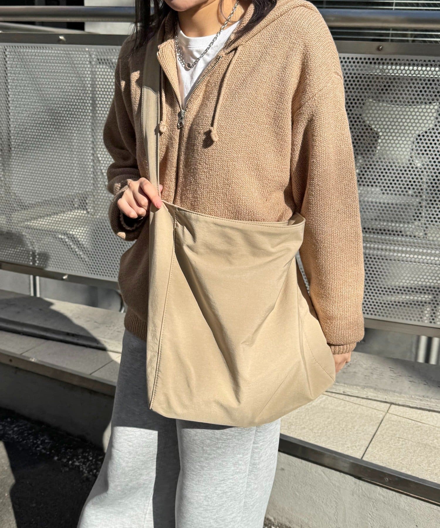 Lattice(ラティス) ナイロンショルダーバッグ