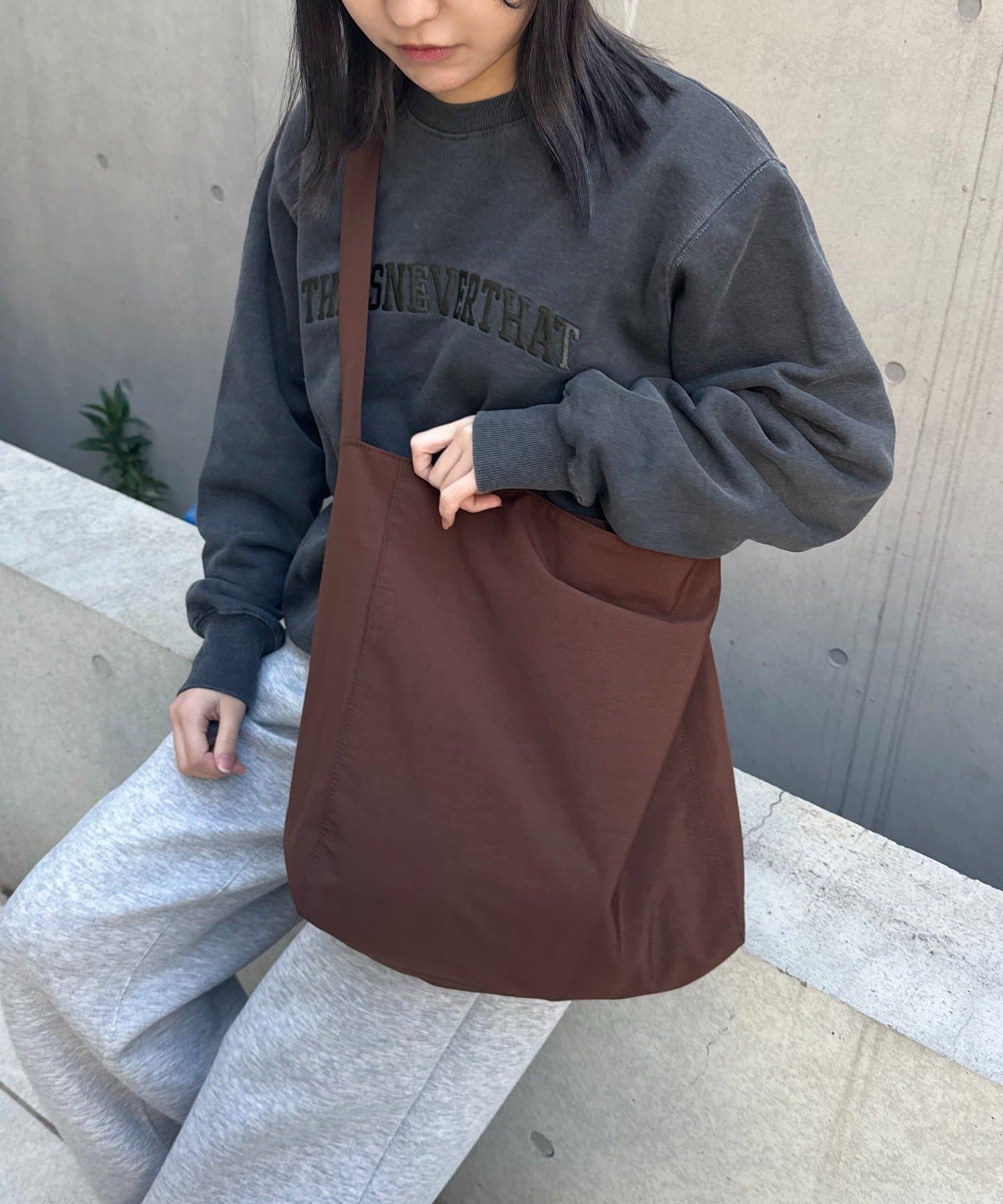 Lattice(ラティス) ナイロンショルダーバッグ