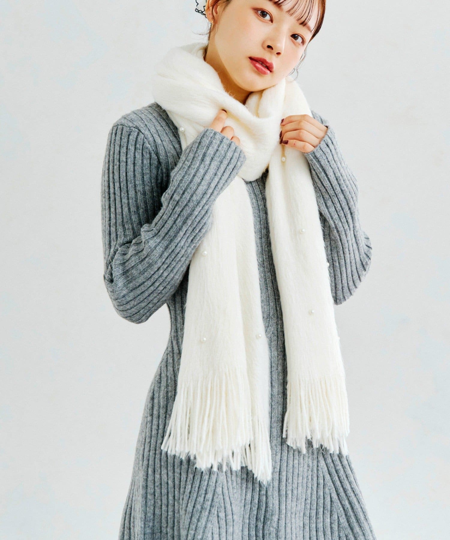 Lattice(ラティス) パール付きマフラー