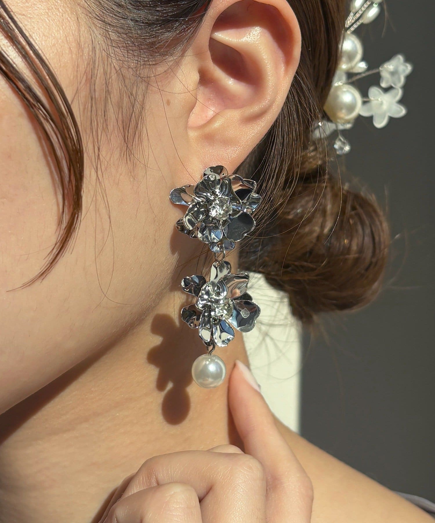 Lattice(ラティス) 【オケージョン】ボリュームフラワーピアス