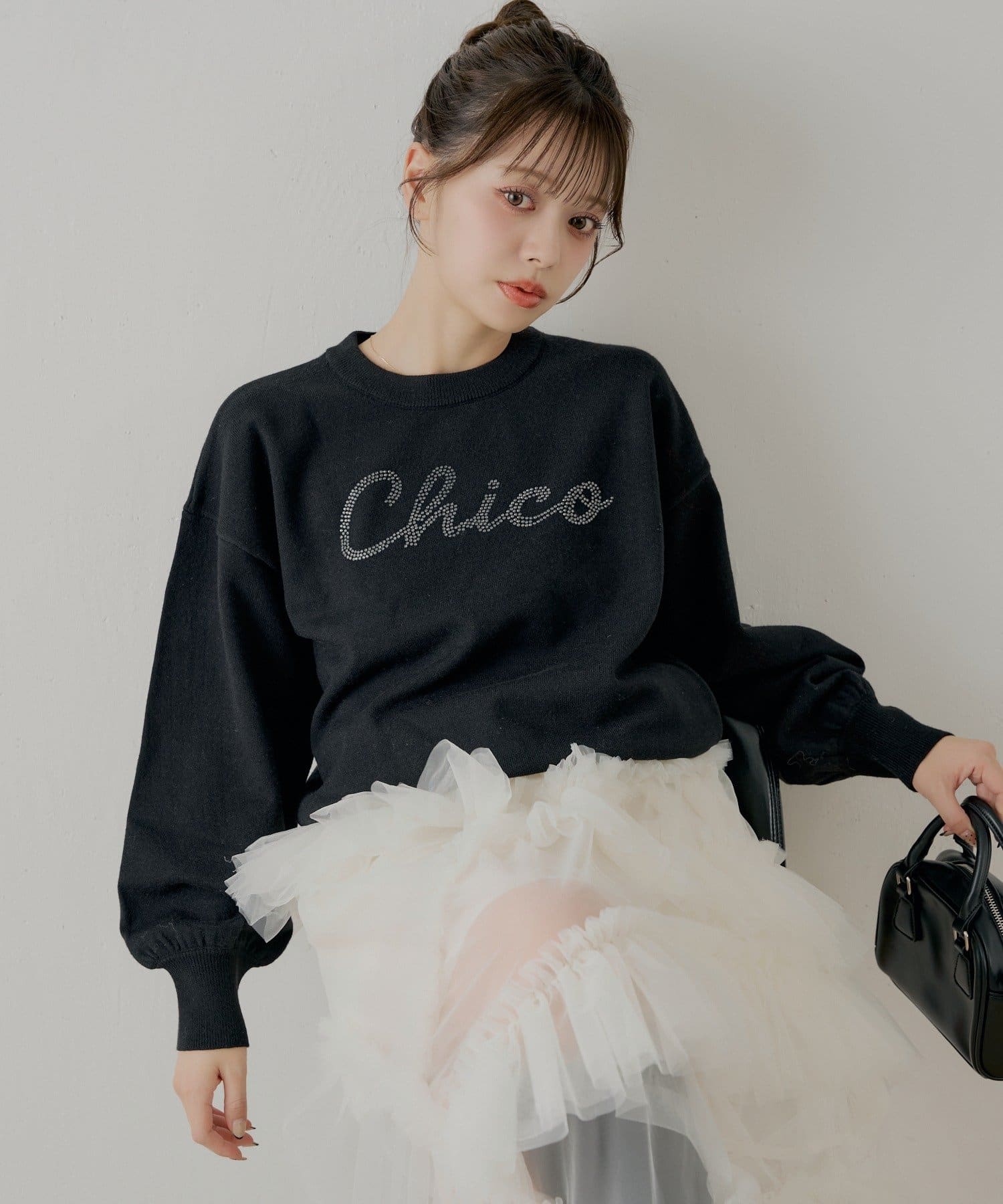 Chico(チコ) ラインストーンロゴニット