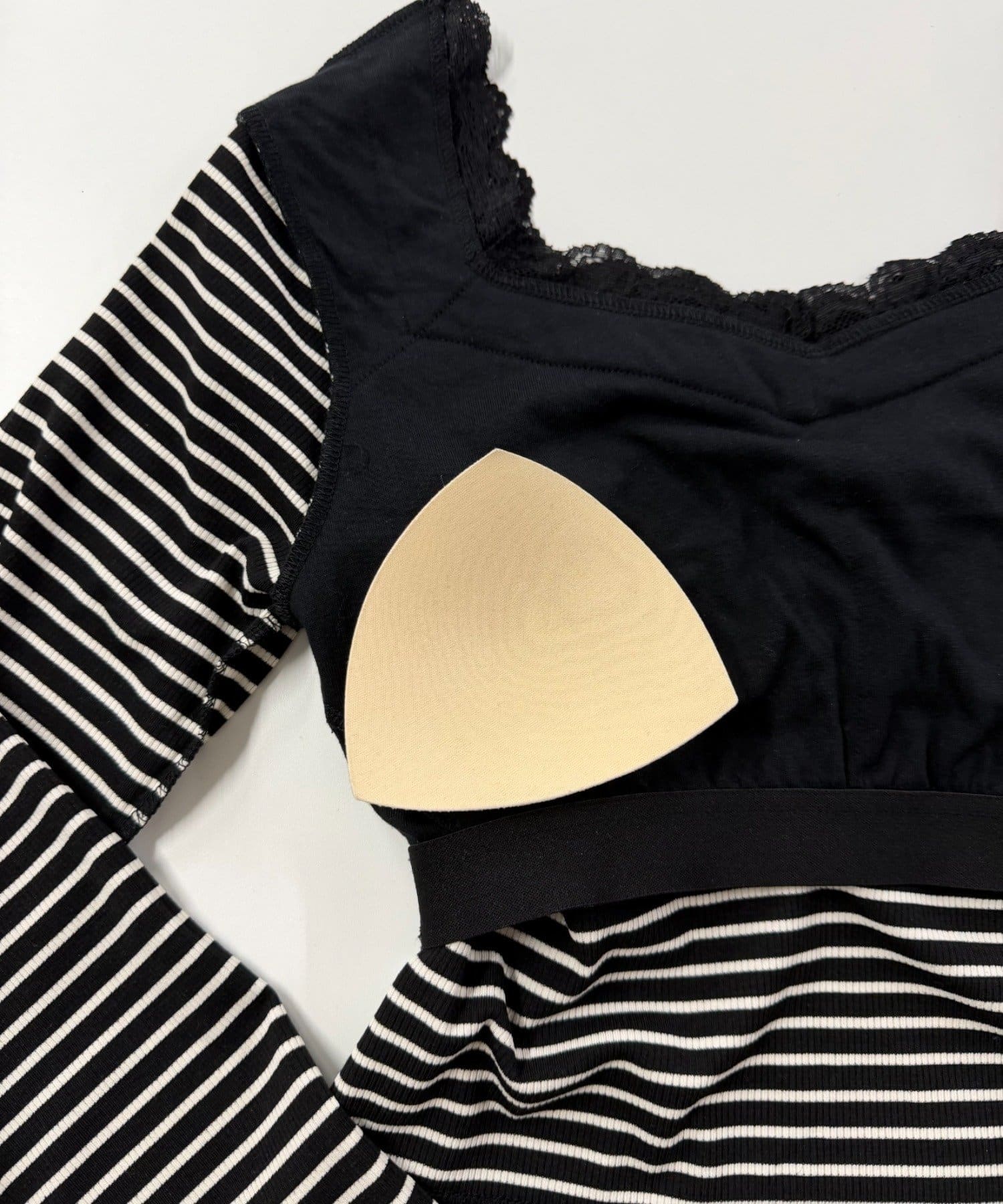 RAY CASSIN(レイカズン) パット付きレースロンT