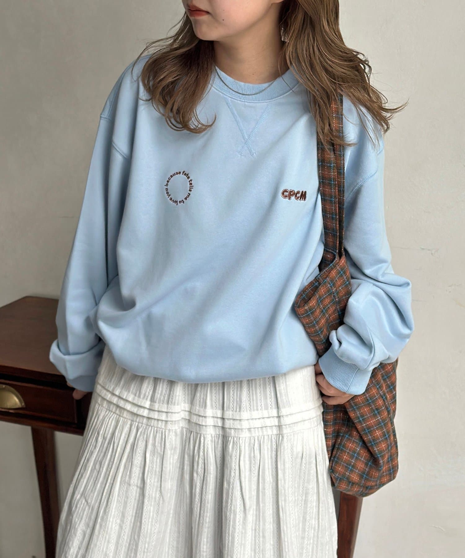 CPCM(シーピーシーエム) 古着ライク胸刺繍バルーンスウェット