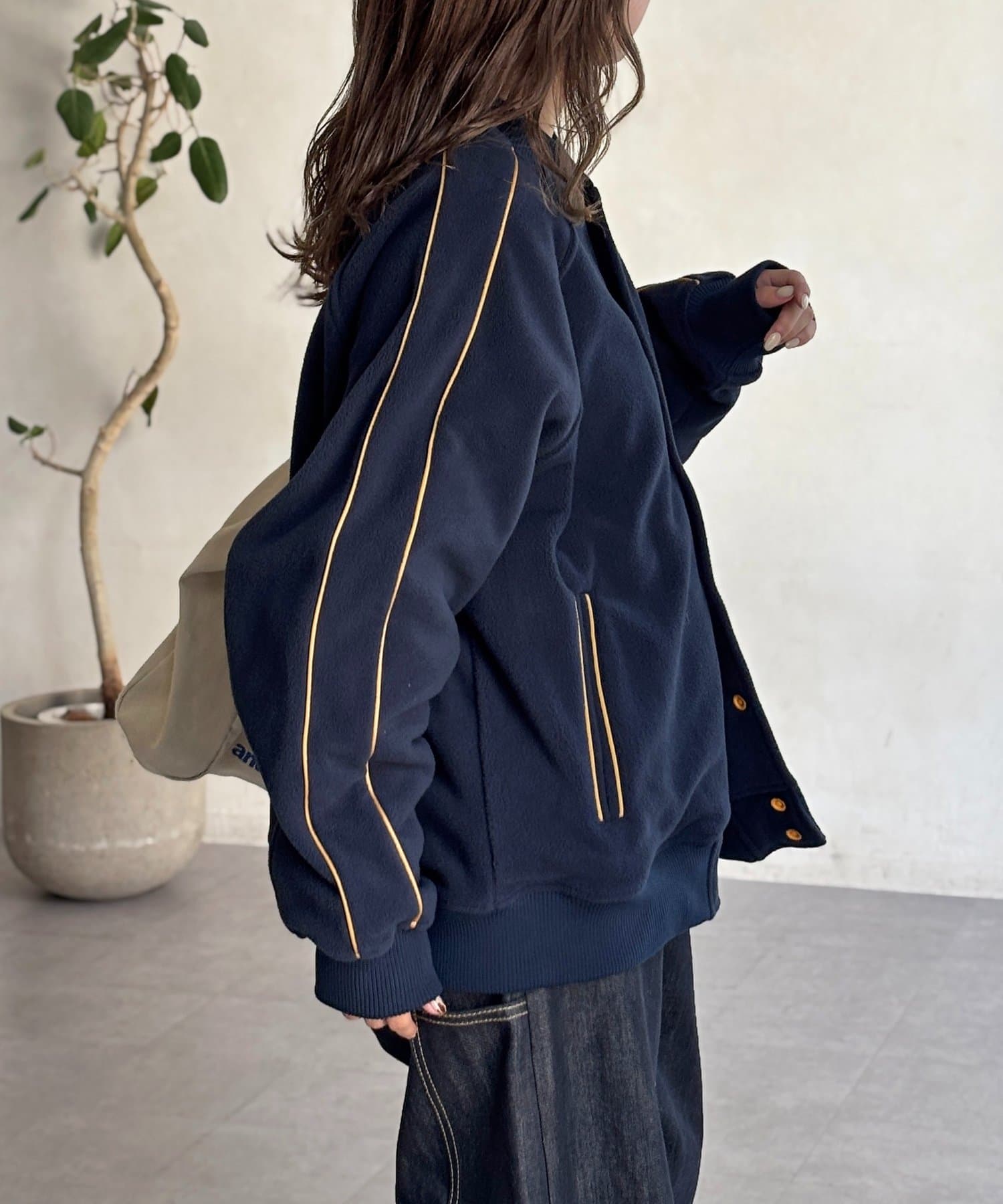 CPCM(シーピーシーエム) バックフラワーフリーススタジャン