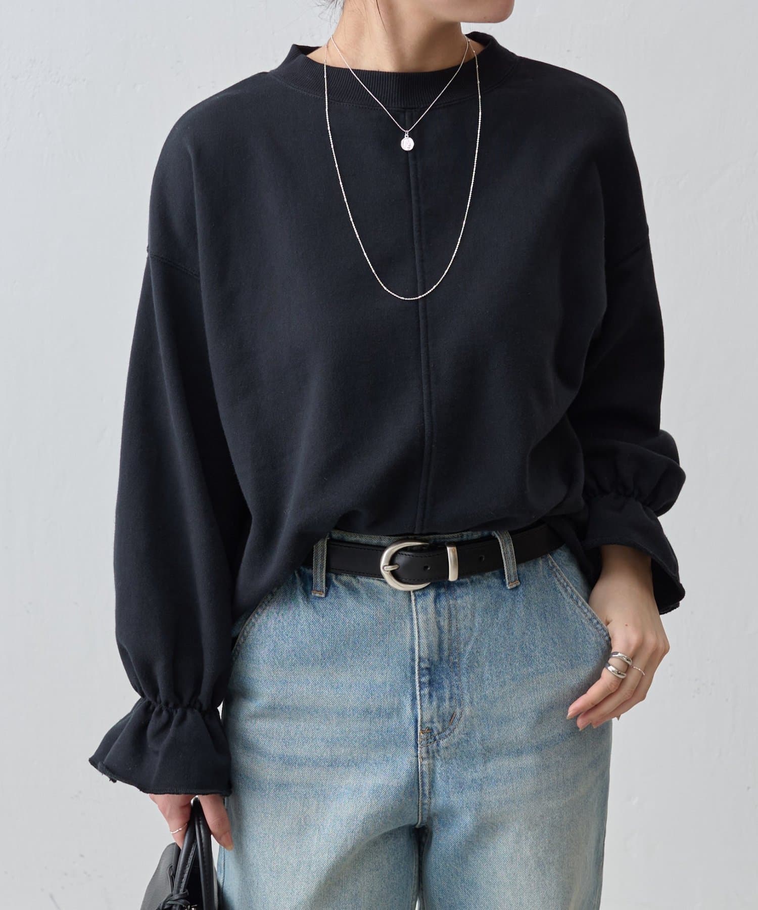 BEARDSLEY(ビアズリー) 《11/23(日)12：00 予約開始》袖口フリルトレーナー