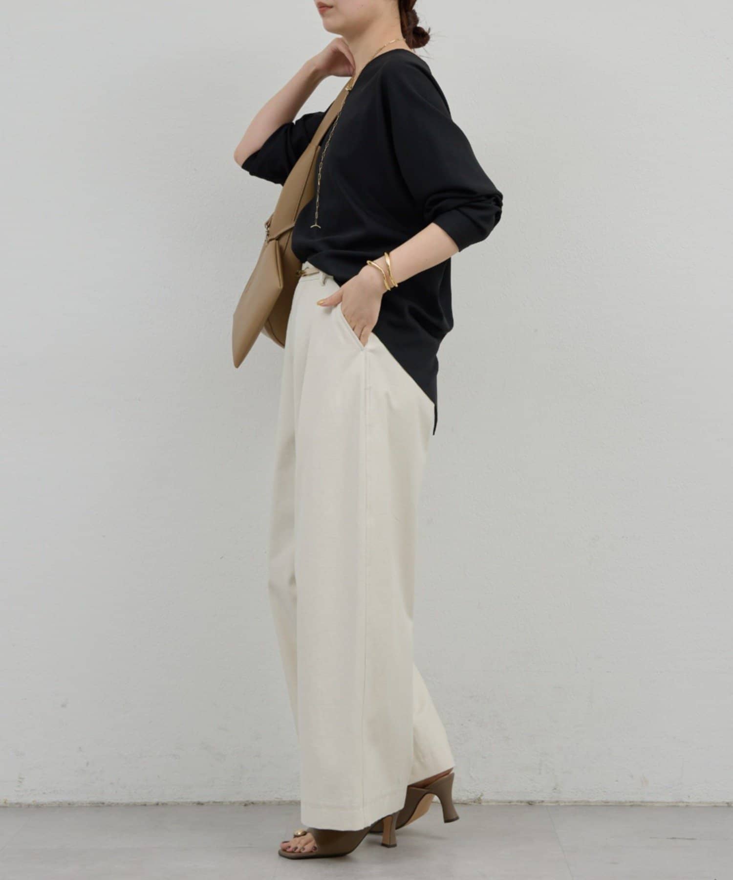 GALLARDAGALANTE(ガリャルダガランテ) 【12/4(木)10:30～予約開始】【着回し力抜群】Vネックプルオーバー