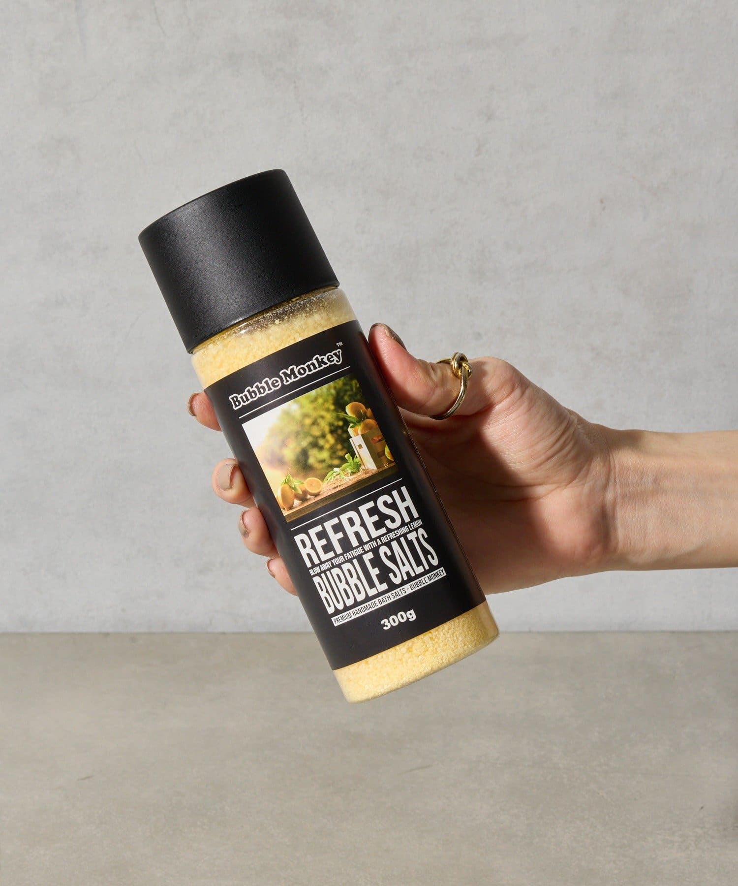 BIRTHDAY BAR(バースデイバー) 【Bubble Monkey】Bubble Salt 300g　2IN1スクラブクランジャー＆入浴剤