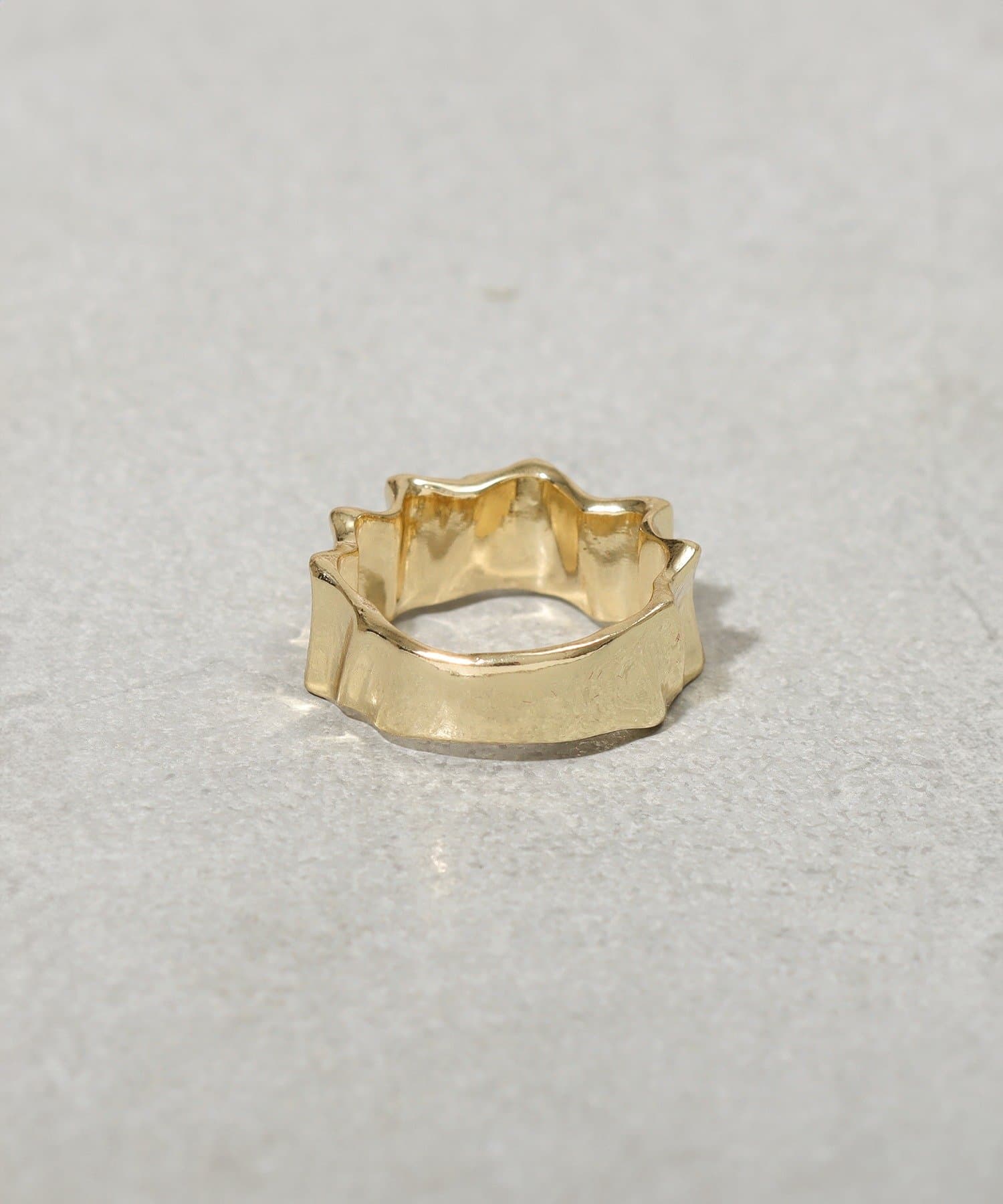 3COINS(スリーコインズ) メタルヘンケイリング