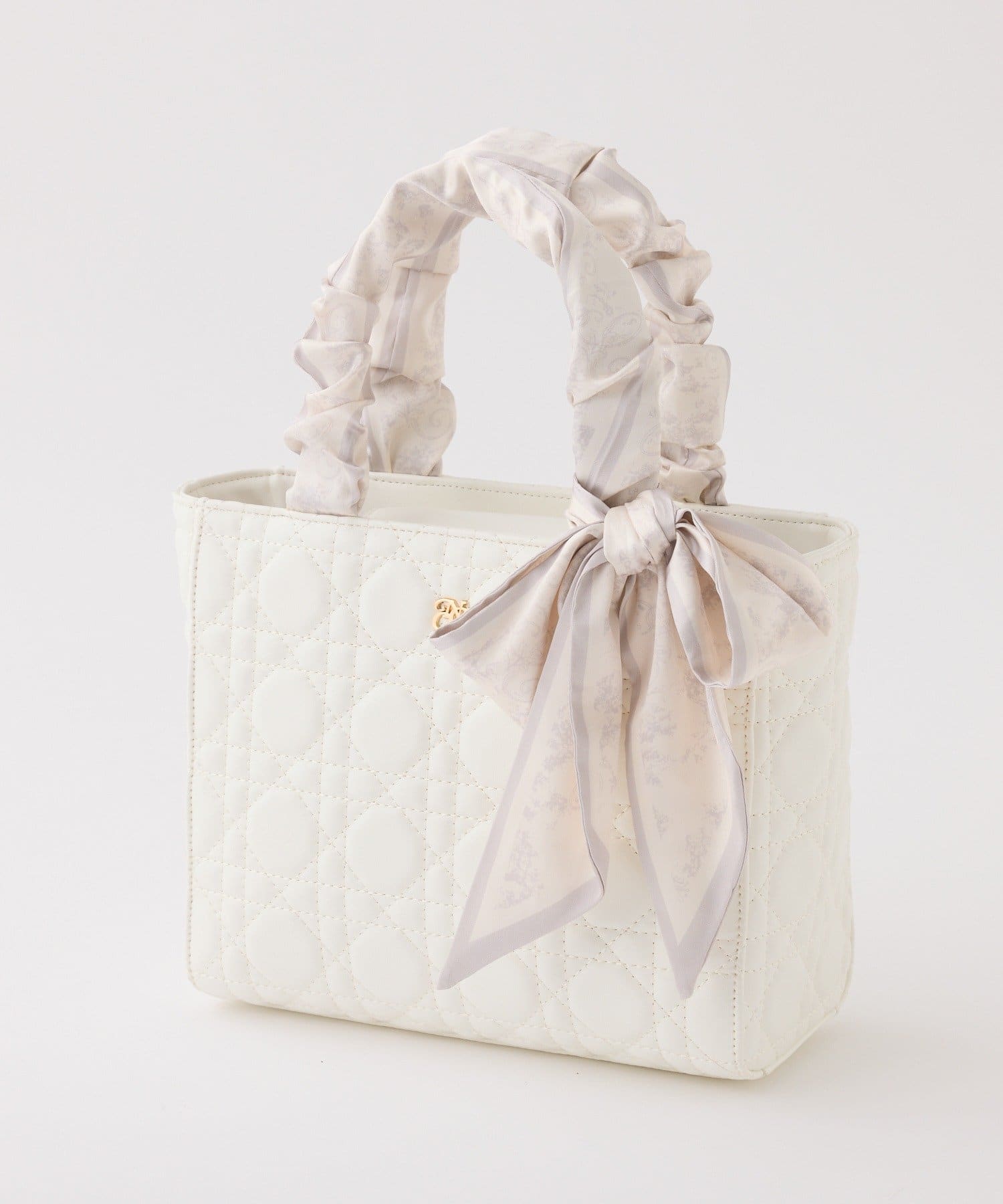 one after another NICE CLAUP(ワンアフターアナザー ナイスクラップ) キルティングギャザーハンドルバッグ