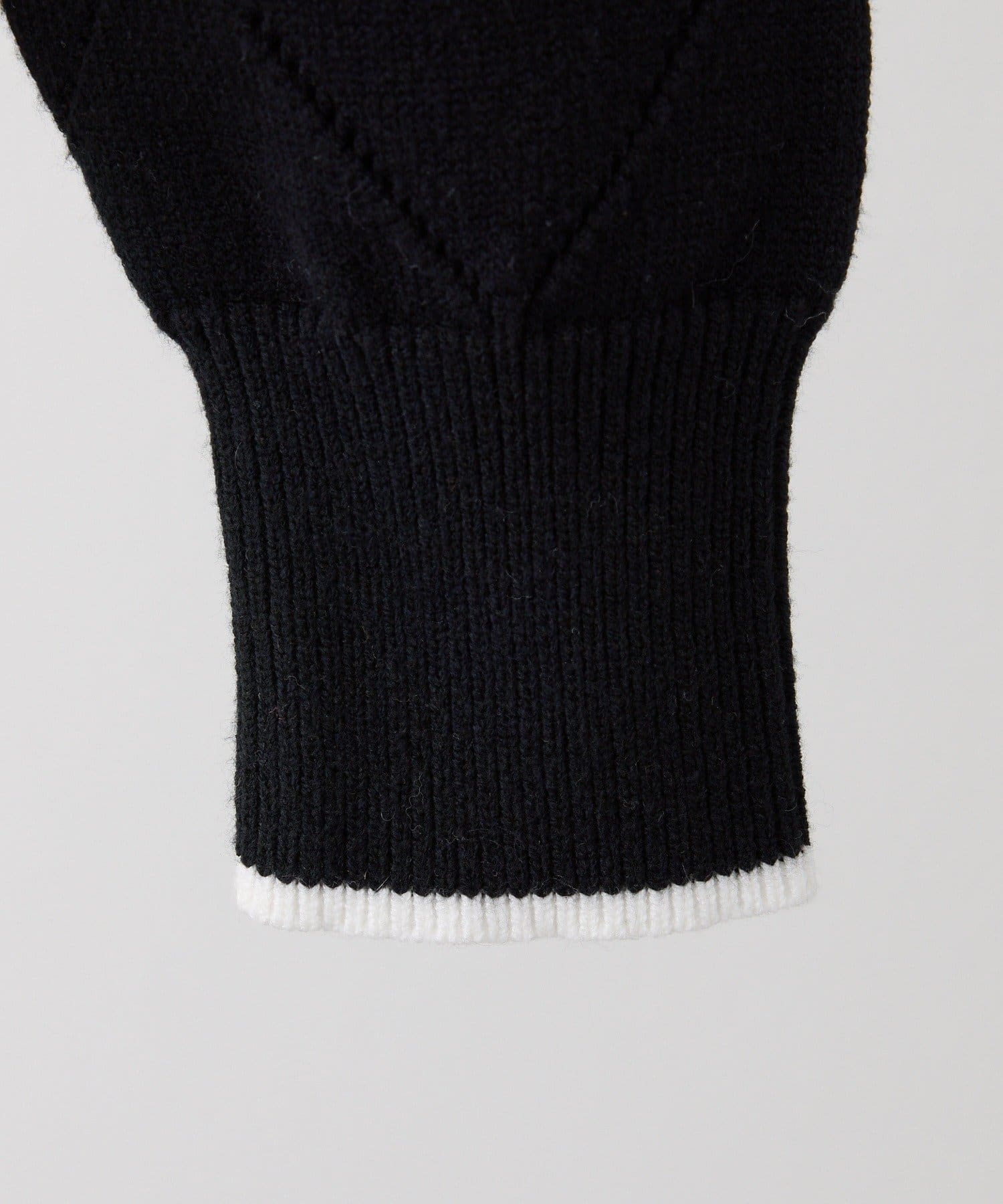 one after another NICE CLAUP(ワンアフターアナザー ナイスクラップ) 配色ビジュー付ポロニット