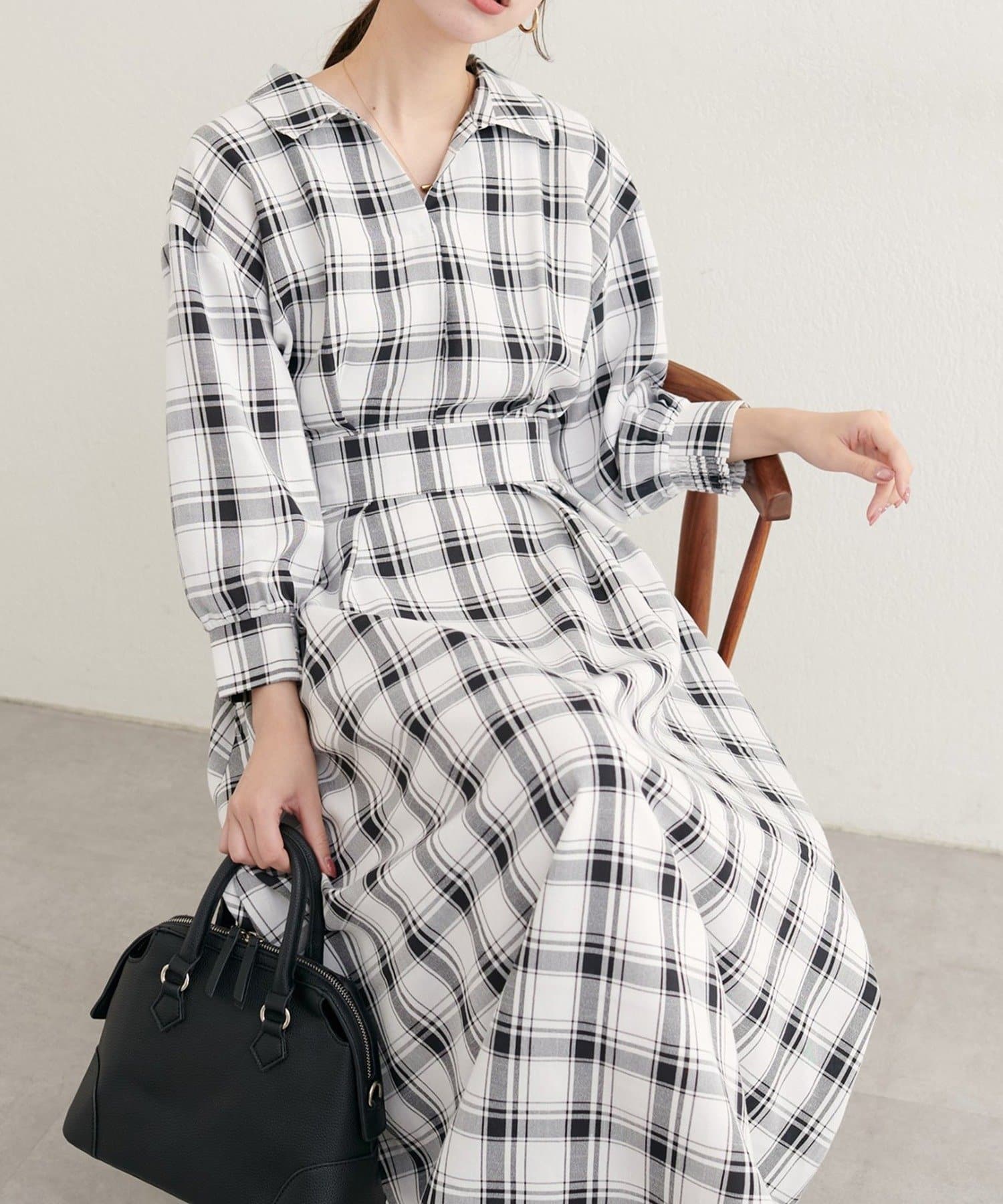 natural couture】スキッパー衿7部袖ワンピース | NICE CLAUP / OLIVE