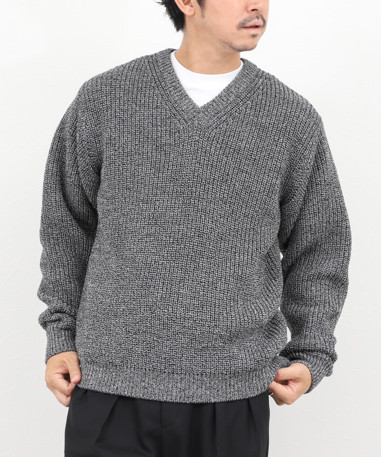 NOLLEY'S(ノーリーズ) 【BATONER】別注SOLIDWOOL V NECK KNIT