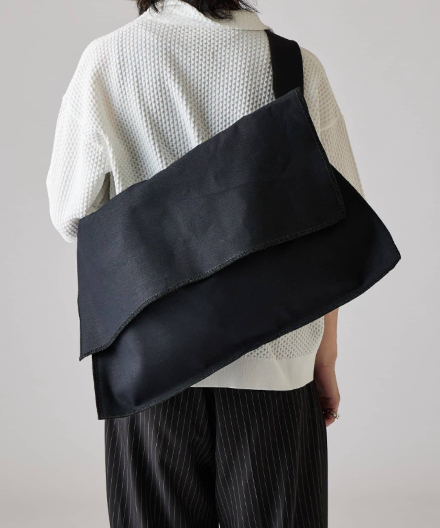 Lui's(ルイス) 【ITTI】MARY FLAP INSIDEOUT SHOULDER - L