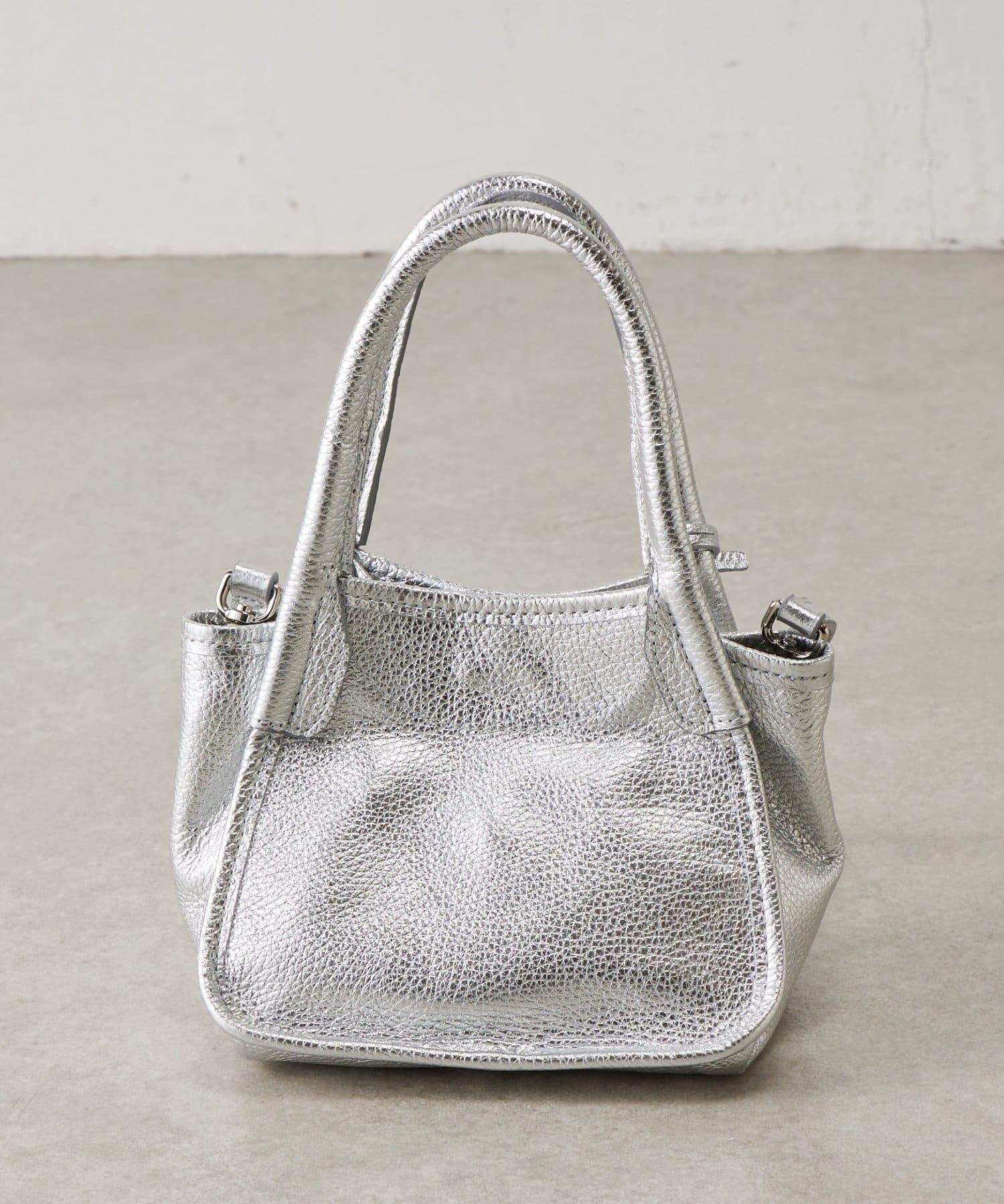 MARCO MASI》2AWYレザートートバッグ（シルバー） | BEARDSLEY