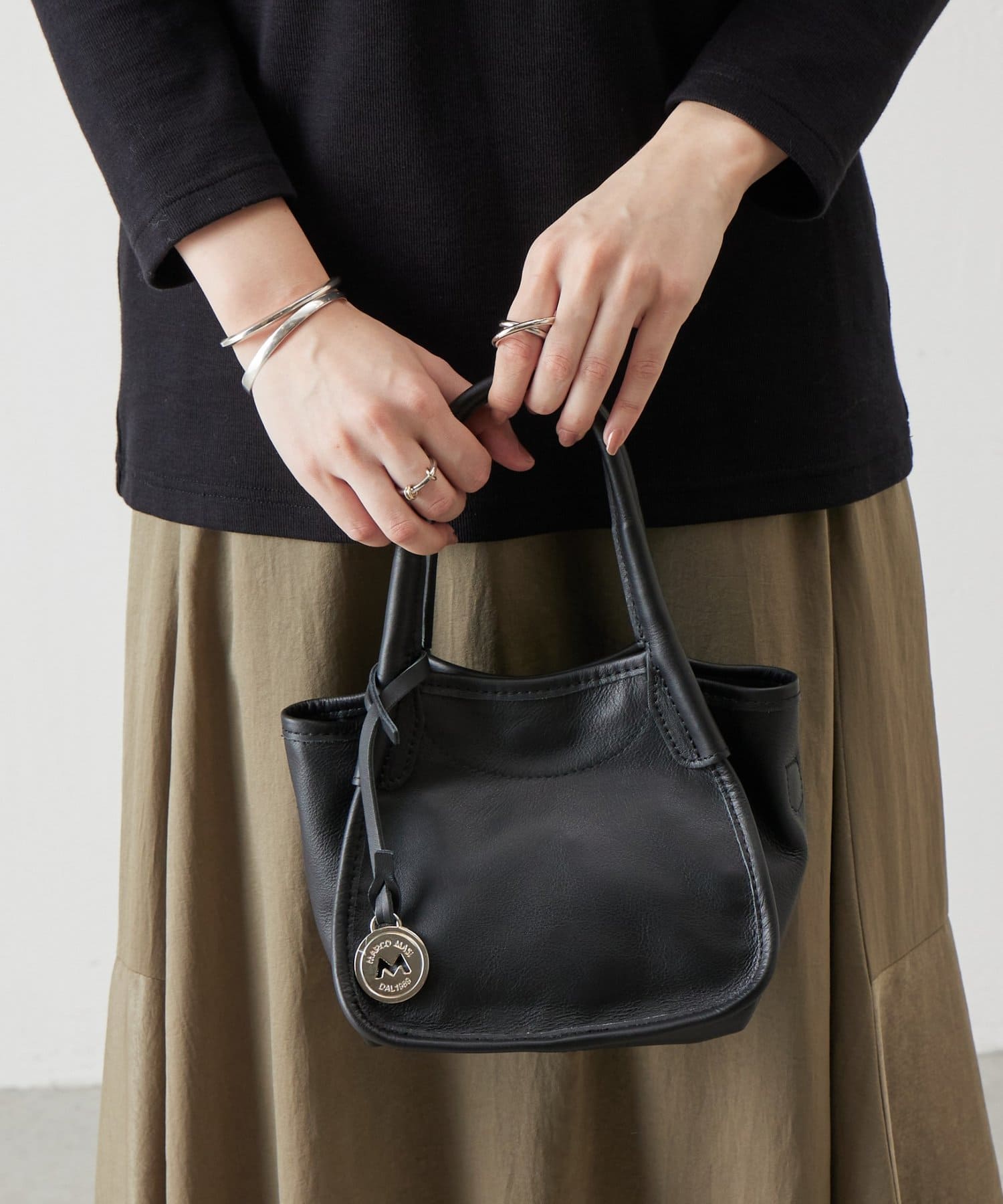 BEARDSLEY(ビアズリー) 《MARCO MASI》2AWYレザートートバッグ（ブラック）