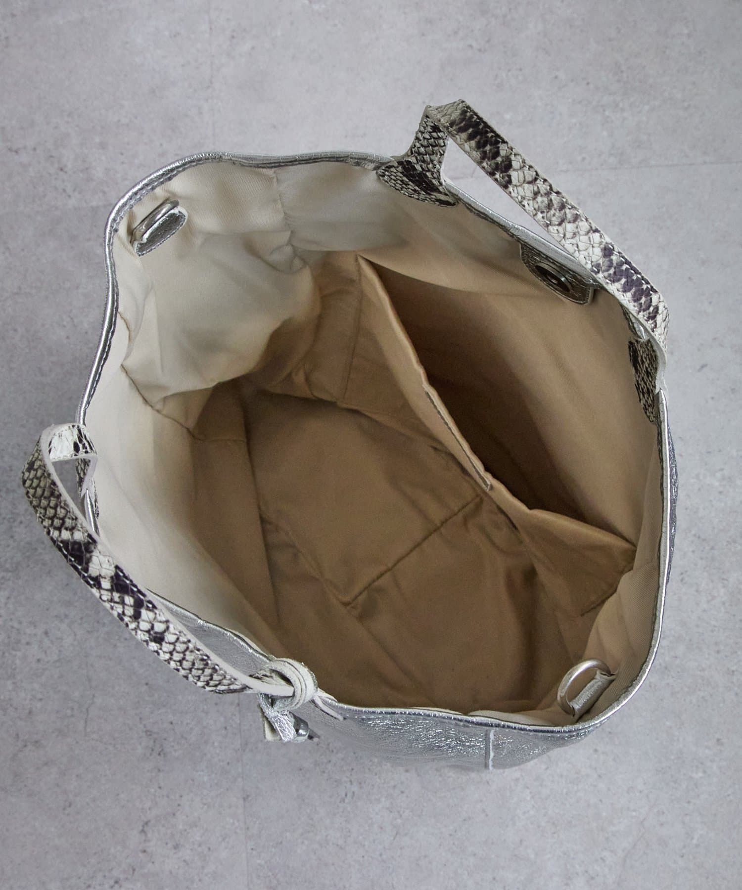 BEARDSLEY(ビアズリー) 《MARCO MASI》シルバートートバッグ