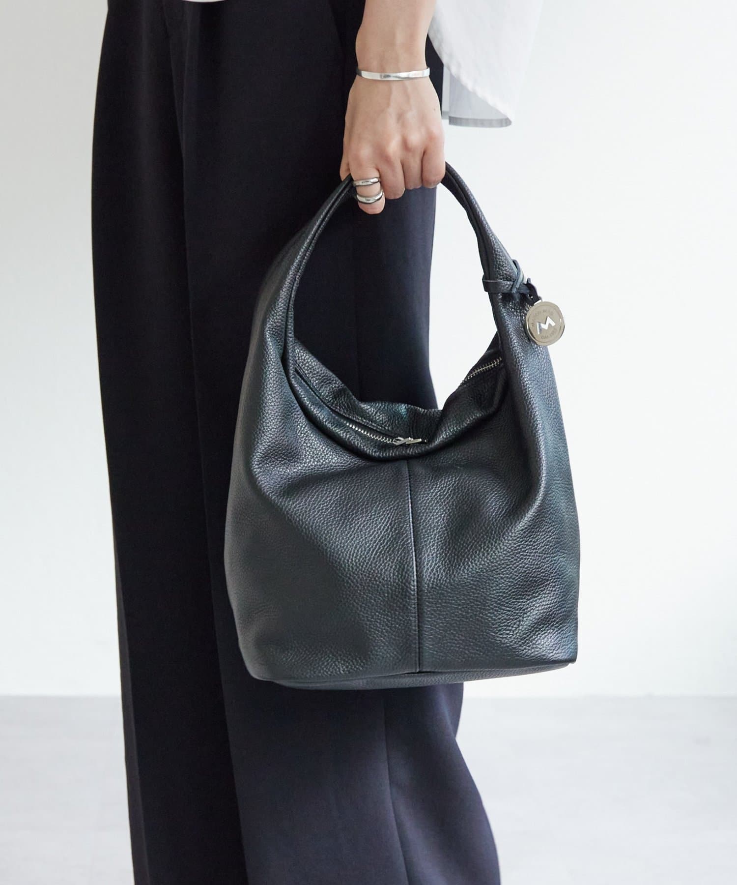 BEARDSLEY(ビアズリー) 《MARCO MASI》スクエアレザートートバッグ