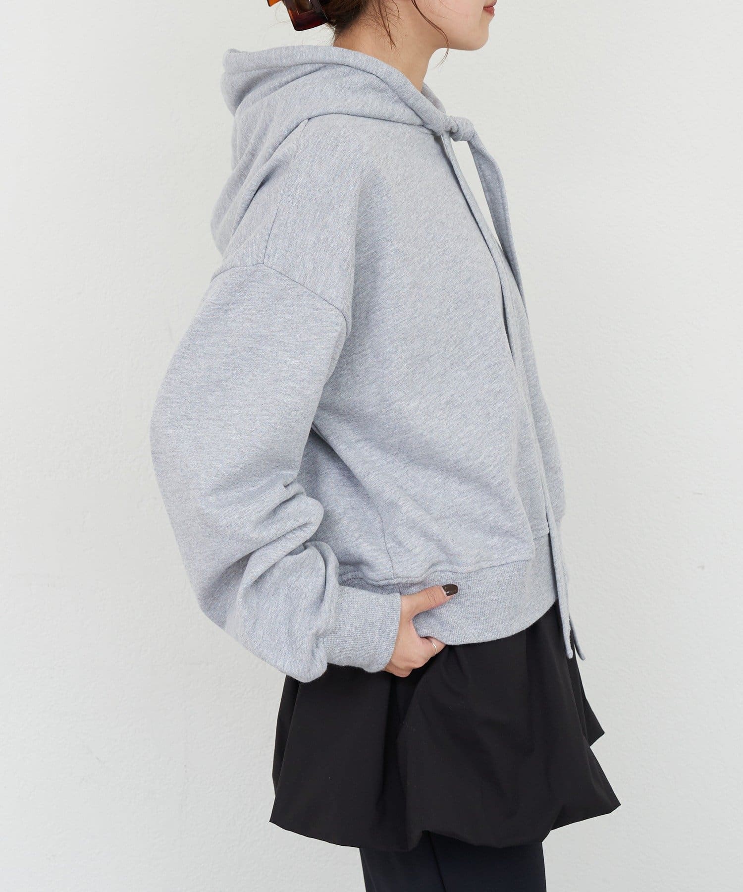 SHENERY(シーナリー) 【26SS予約】ボウタイフーディー