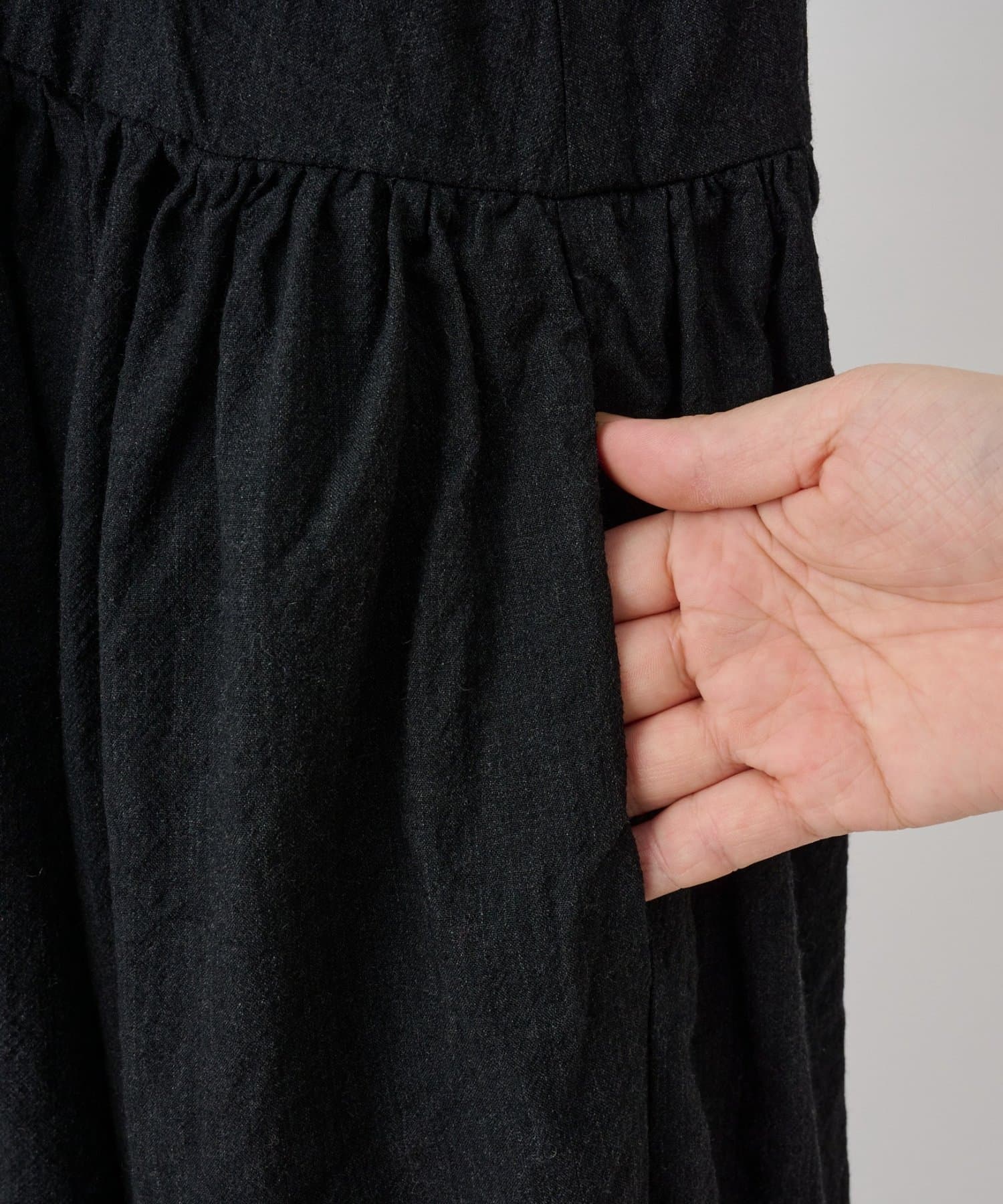 BEARDSLEY(ビアズリー) 《MANUELLE GUIBAL》ライトウールワンピース