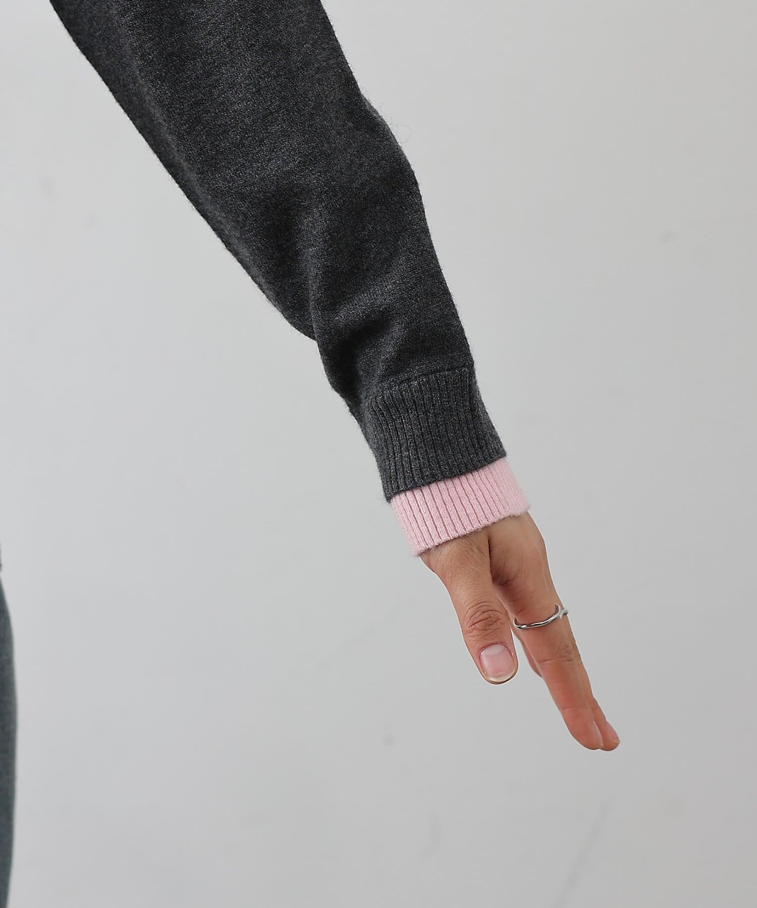 COLONY 2139(コロニー トゥーワンスリーナイン) 配色カーディガン