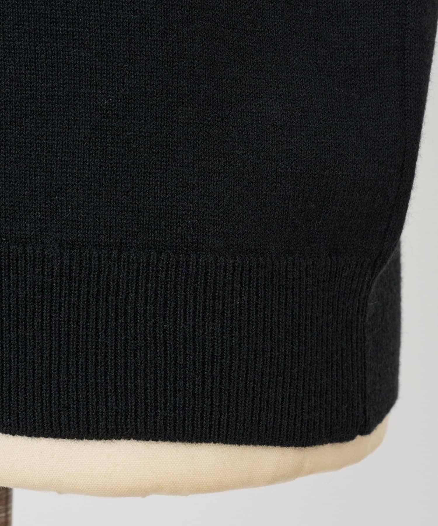 BEARDSLEY(ビアズリー) 《CORDERA》タートルネックノースリーブニット