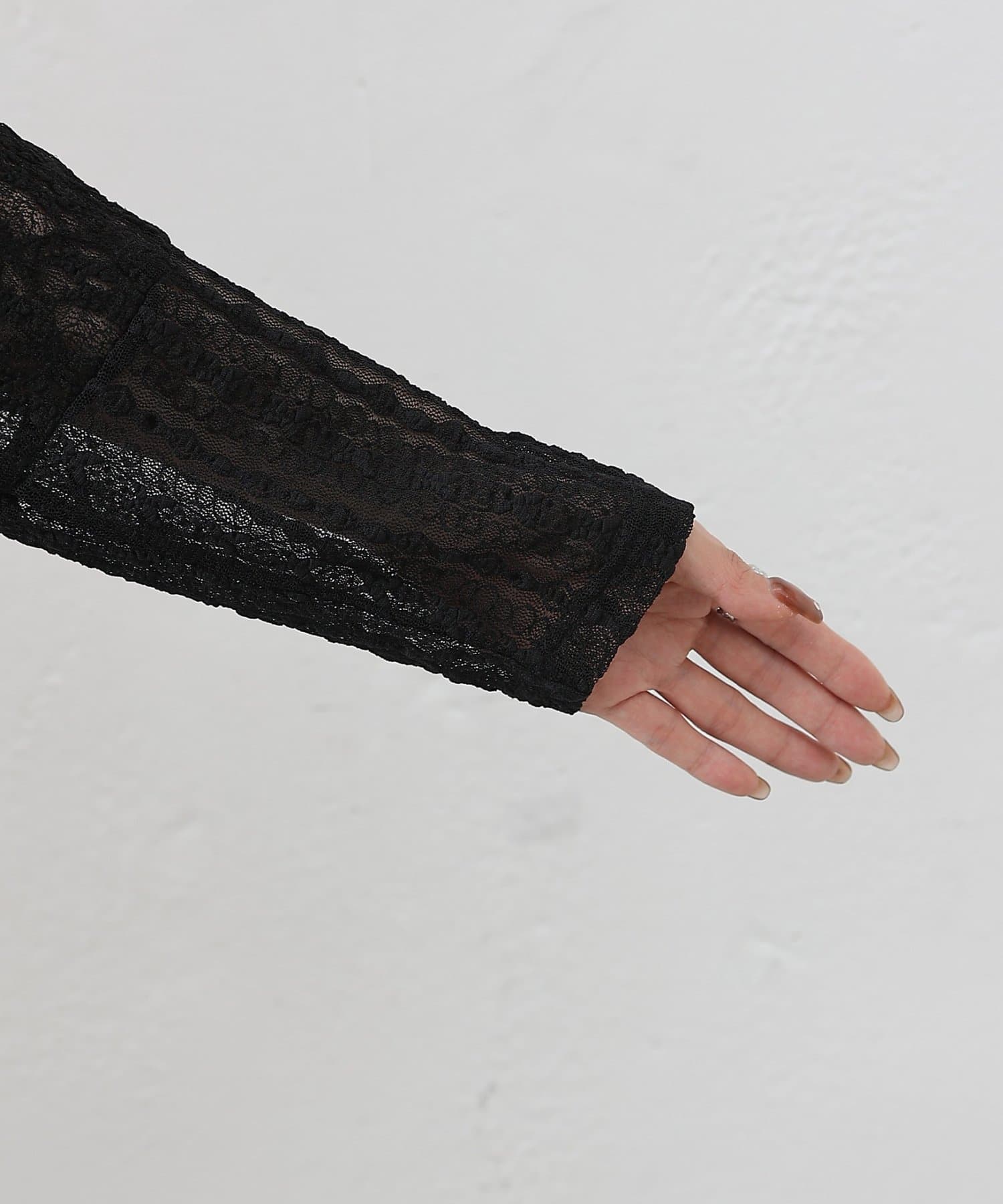 COLONY 2139(コロニー トゥーワンスリーナイン) レース切替フロントホックシャツカーデ