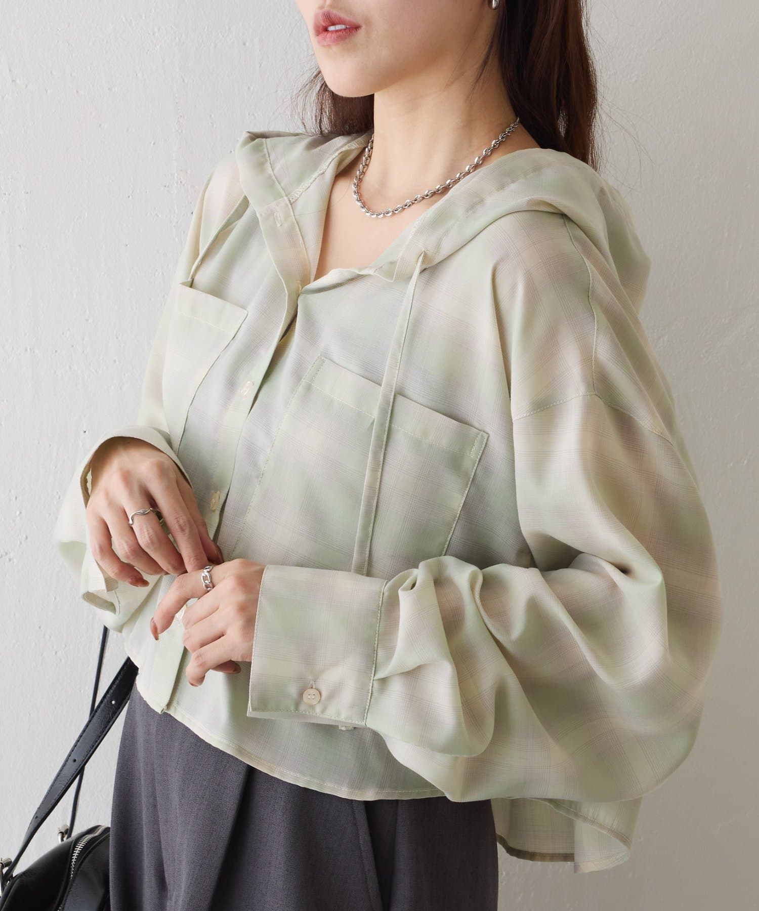 COLONY 2139(コロニー トゥーワンスリーナイン) チェックフードショートシャツ