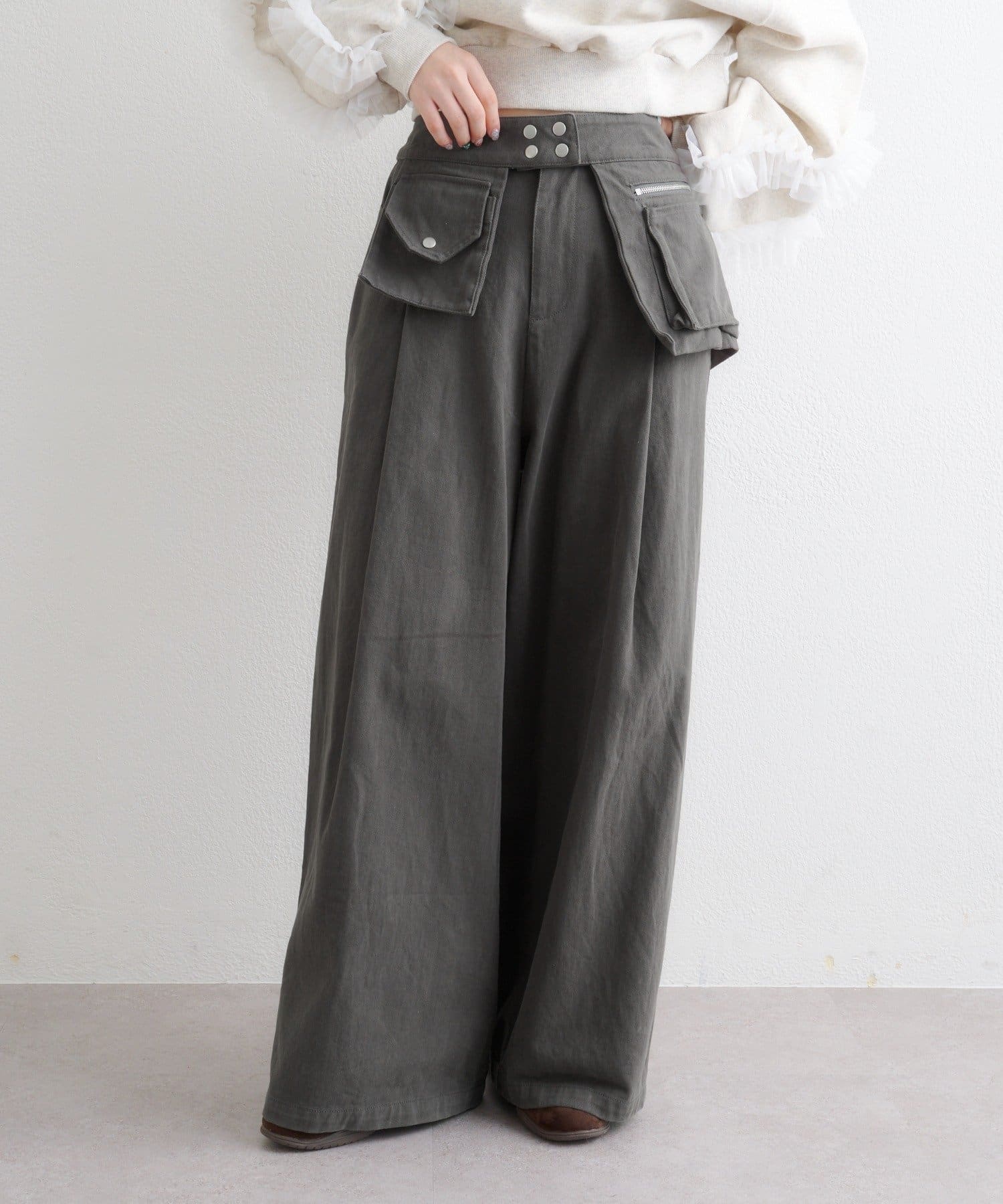 w closet(ダブルクローゼット) 【ベルト付きセットアイテム】ポケットベルト付きパンツ