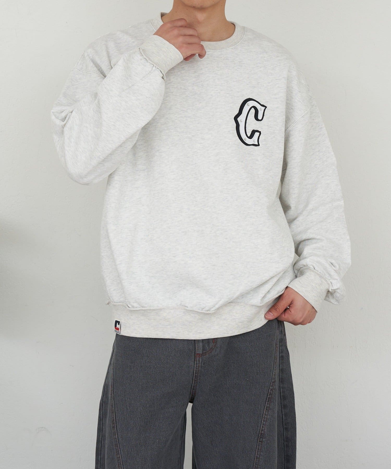 CIAOPANIC(チャオパニック) ラインストーンクルーネックスウェット