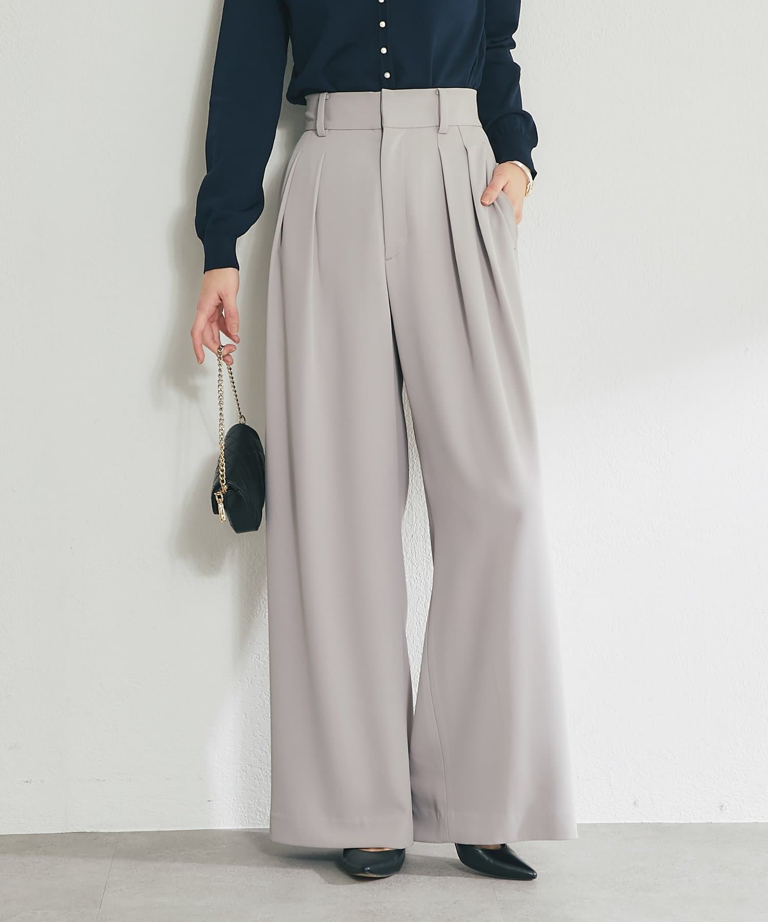 La boutique BonBon(ラブティックボンボン) 【スッキリ美シルエット】前開き2タックワイドパンツ