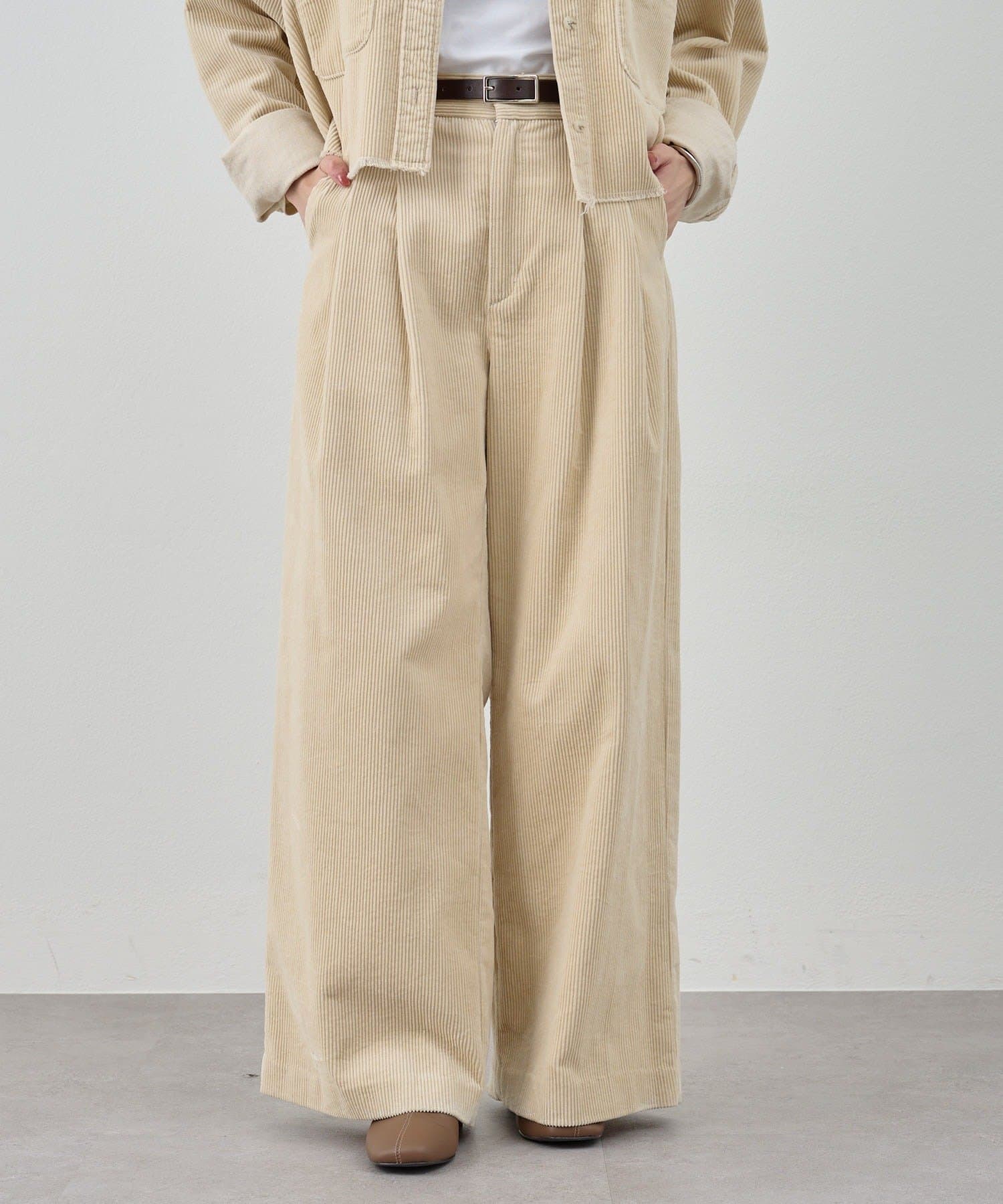 OUTLET(アウトレット) 【SHENERY】コーデュロイワイドパンツ