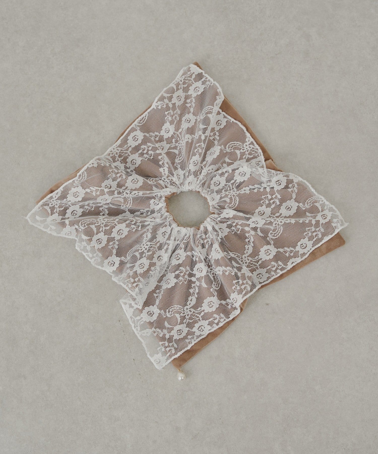 OUTLET(アウトレット) 【Chico】ベロアBIGレースシュシュ