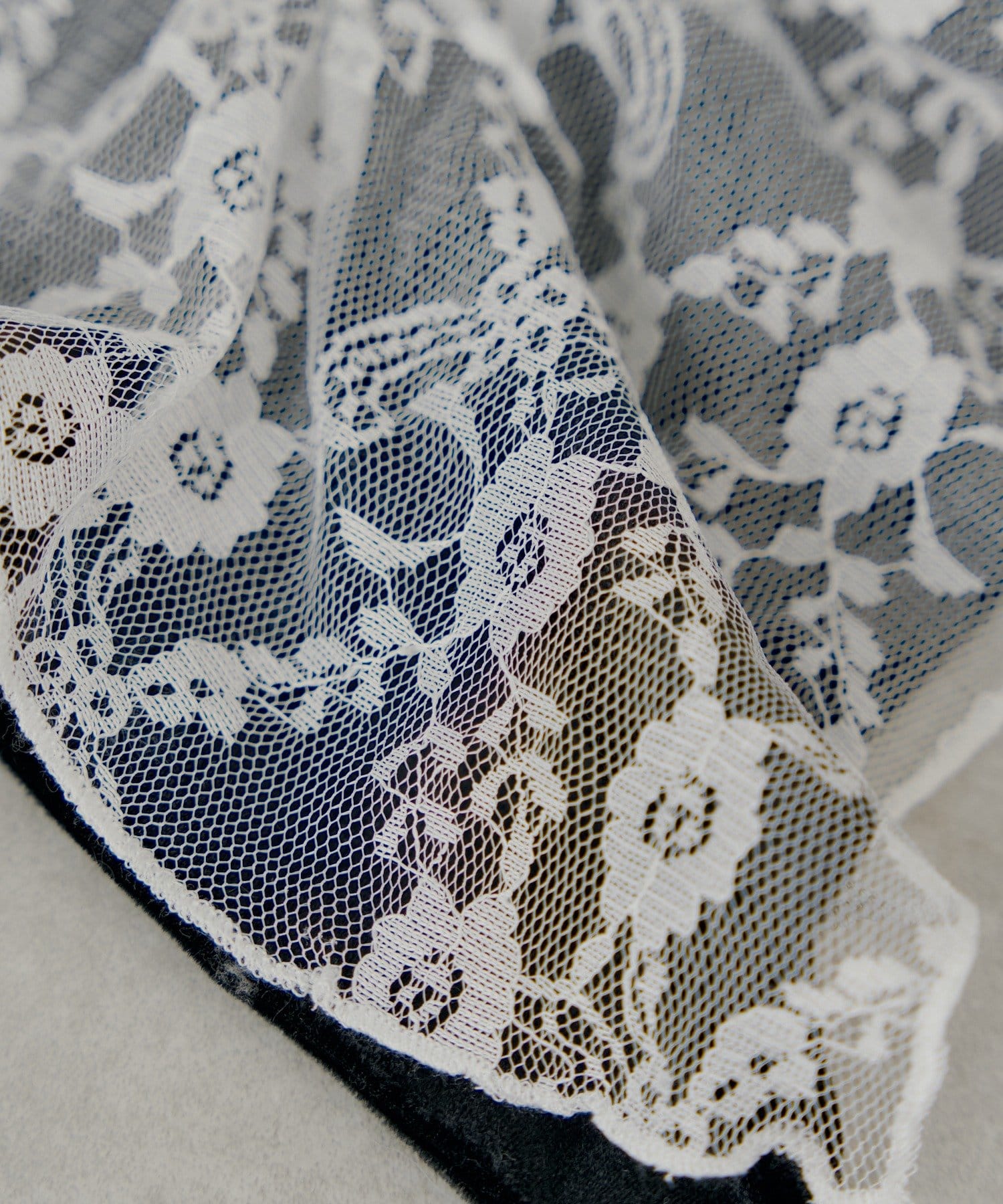 OUTLET(アウトレット) 【Chico】ベロアBIGレースシュシュ