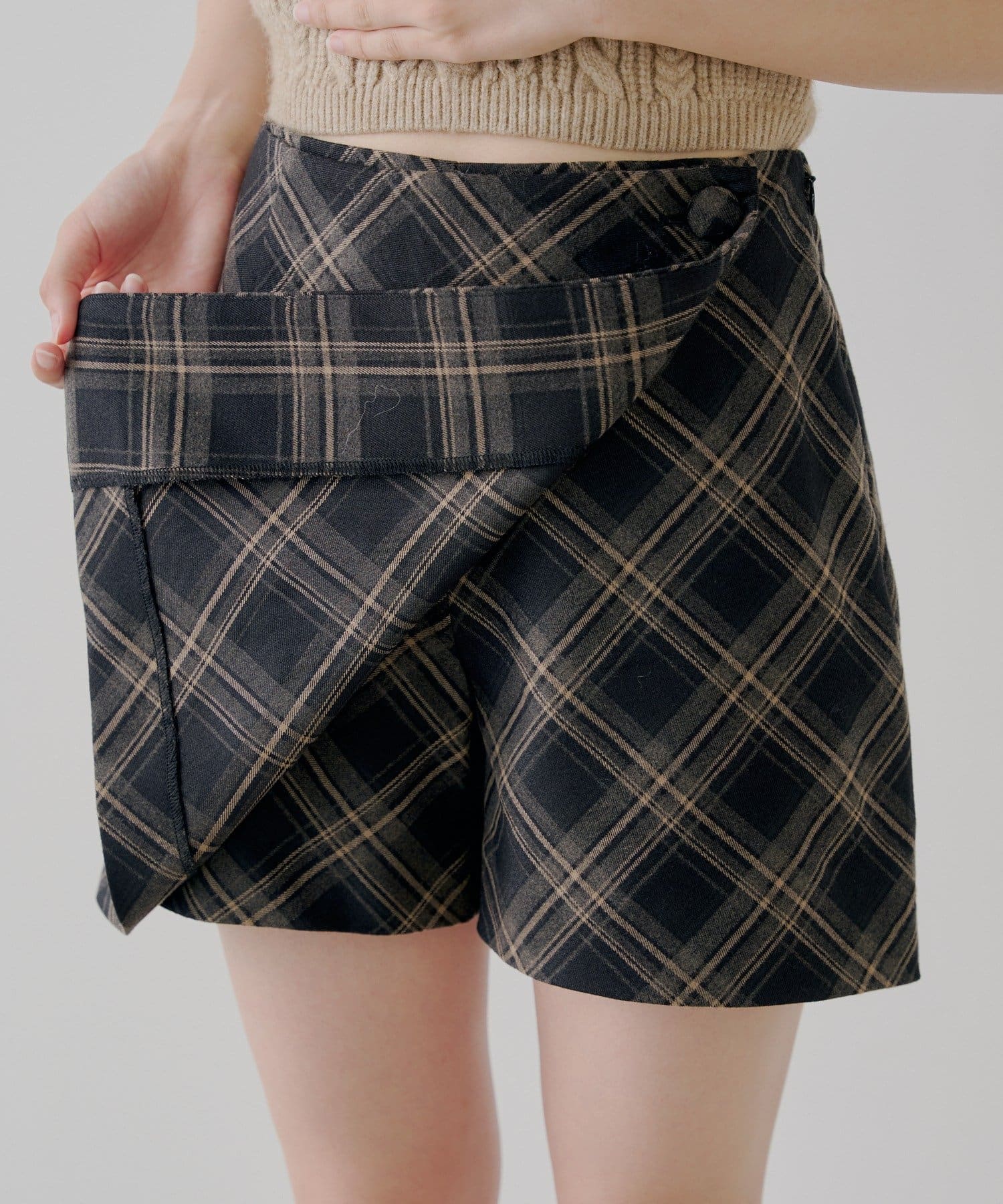 OUTLET(アウトレット) 【Chico】フロントラップミニスカパン