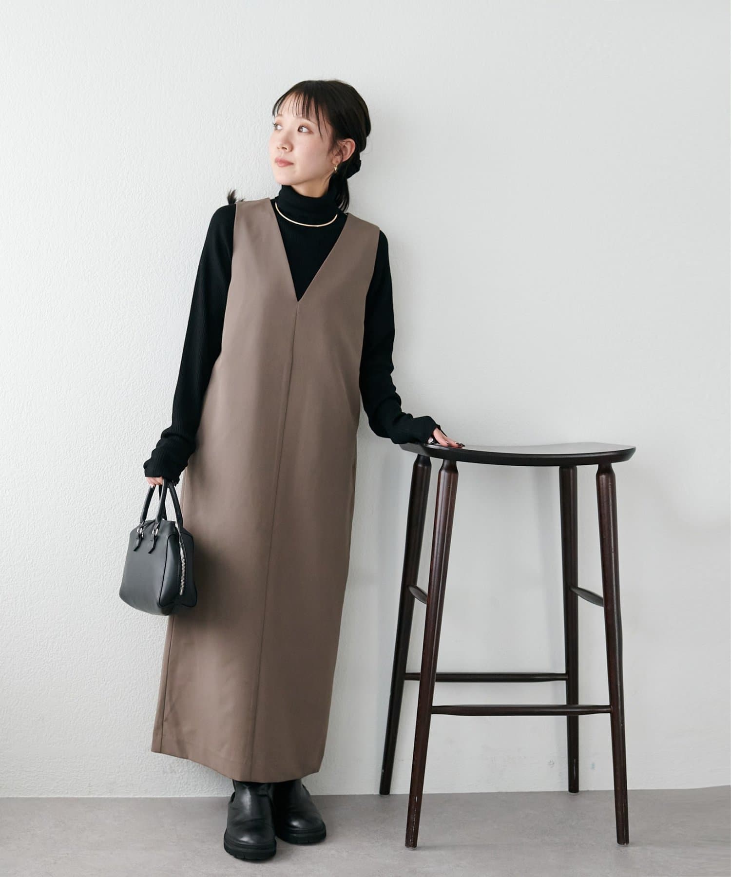 OUTLET(アウトレット) 【Discoat】深Vジャンスカ