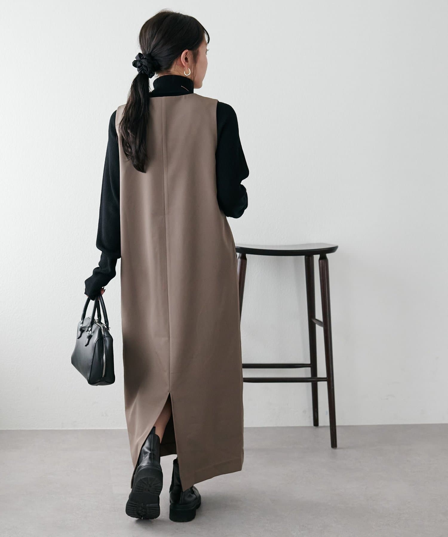 OUTLET(アウトレット) 【Discoat】深Vジャンスカ